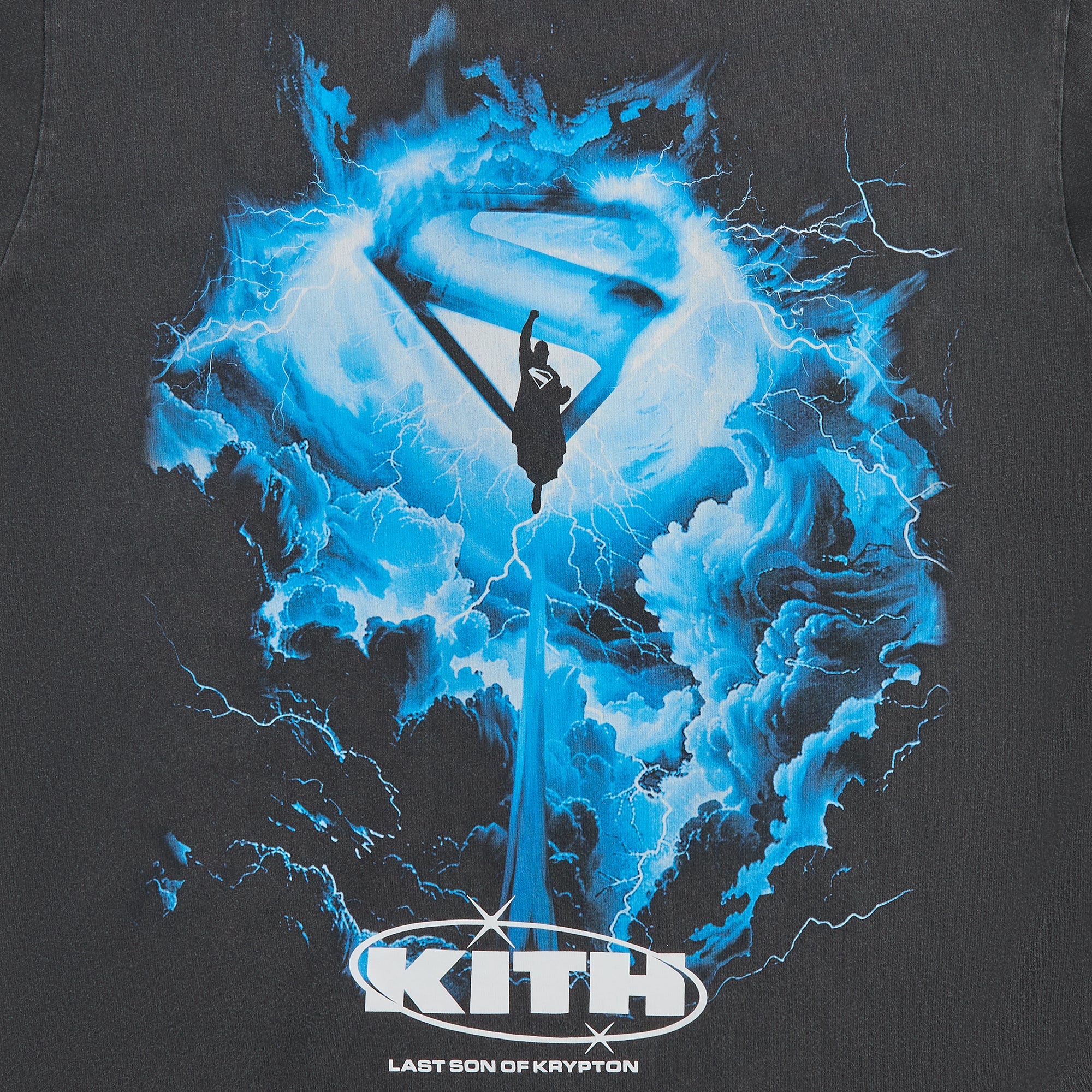 【KITH】Kith ライトニングボルト スーパーマン Tシャツ Superman | Kith (2025 Movie) Lightning Vintage Tee - Black