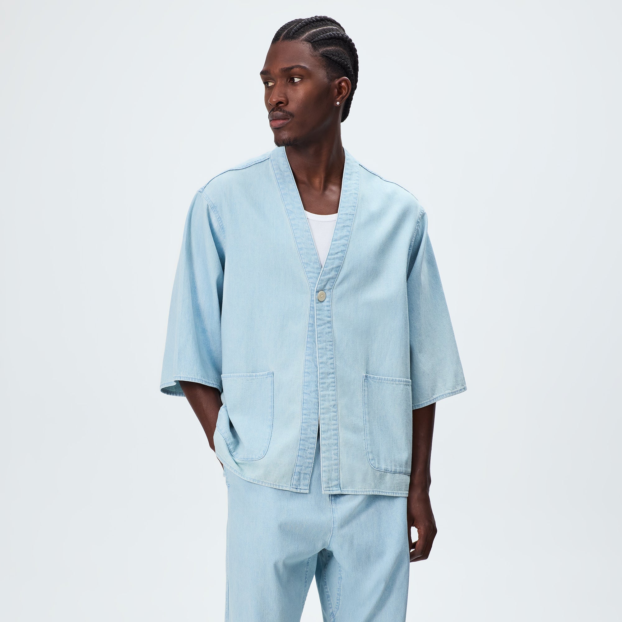 新品未開封 KITH ライトブルー Tシャツ 3T Kith Chambray Nanthan Shirt - Light Indigo – Kith Canada
