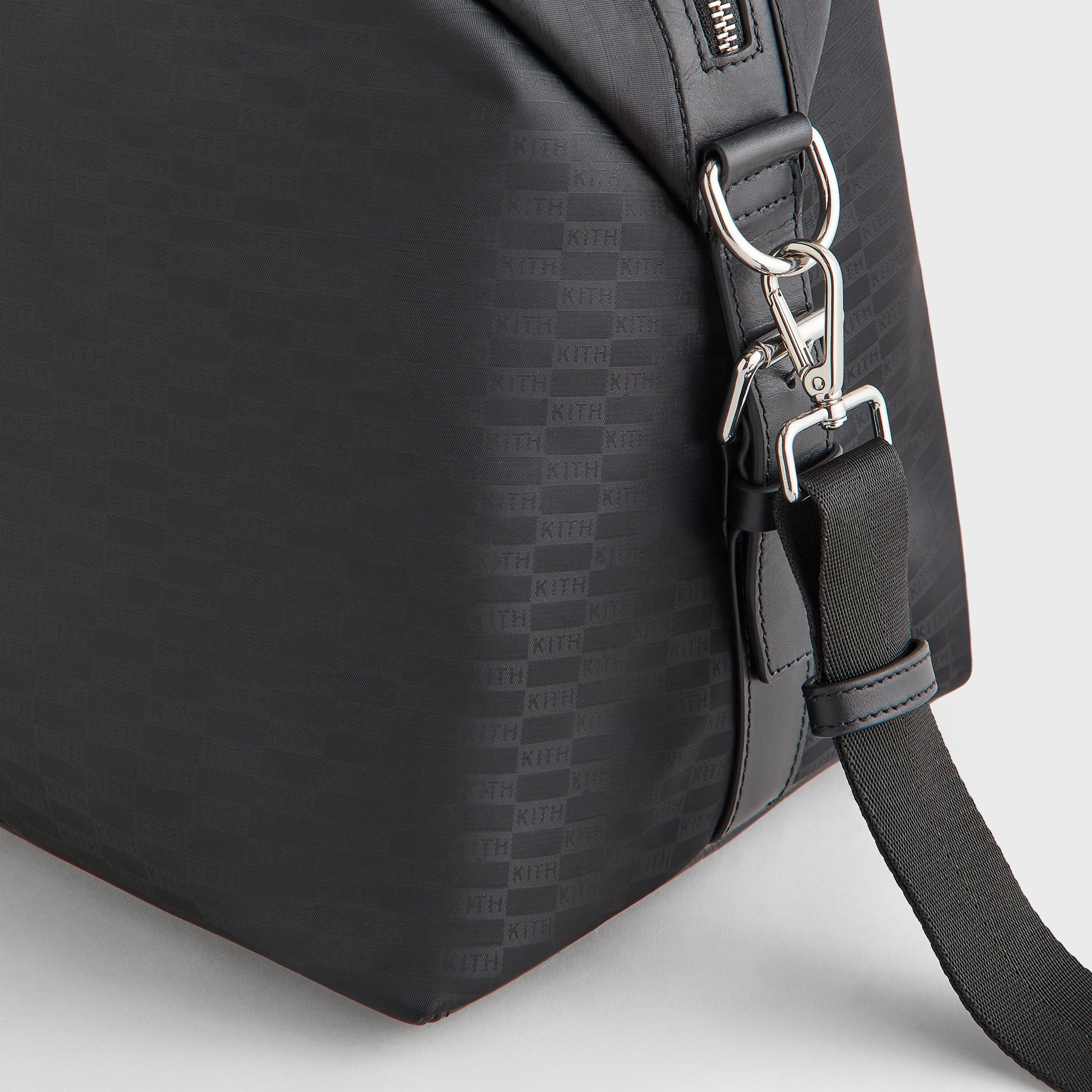 KITHボディバッグ2個セット KITH（キス） DOUBLE POUCH CROSSBODY ダブル ポーチ クロスボディ