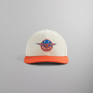 Kith & New Era for the New York Knicks Wings Logo Low Profile 59FIFTY Fitted - Sandrift