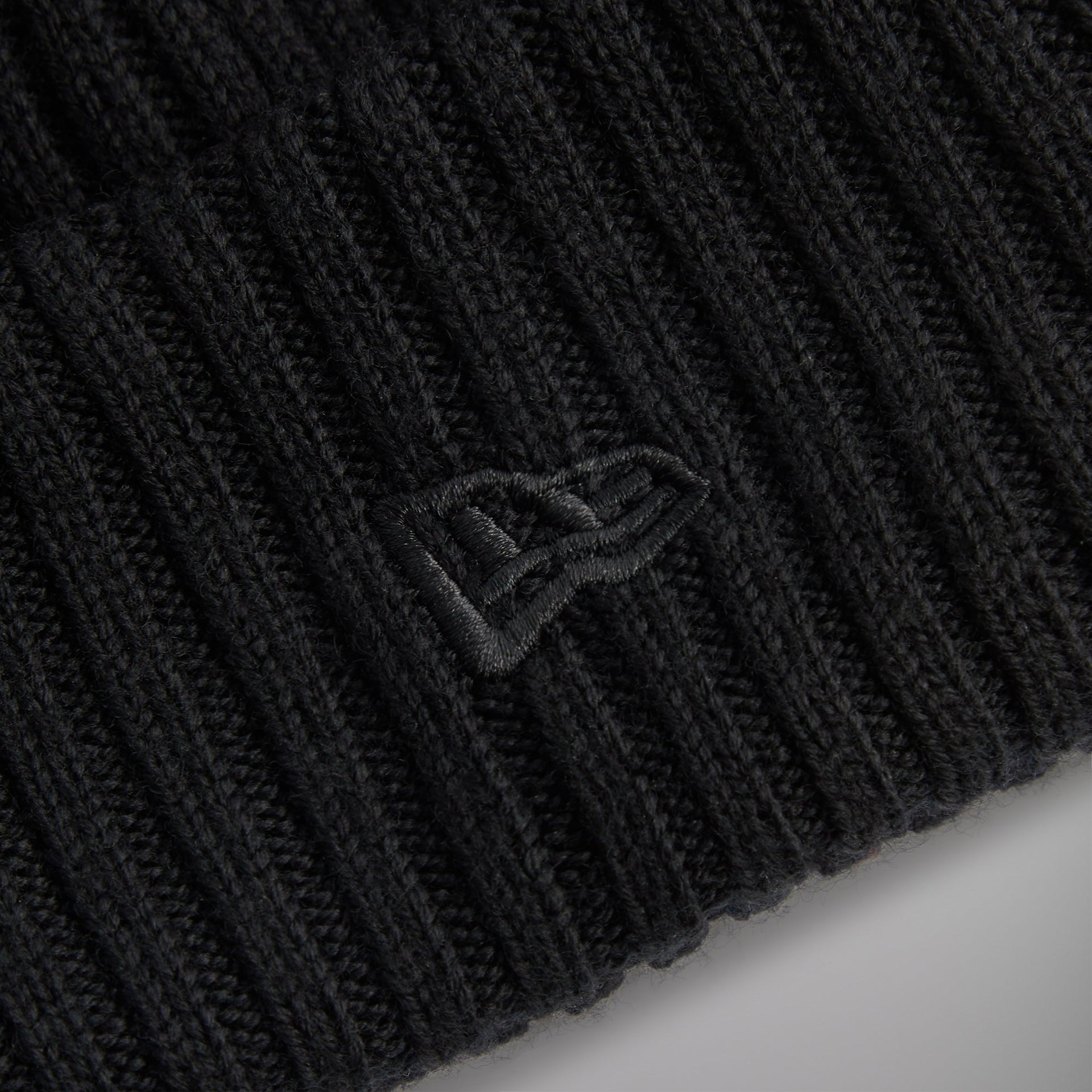 Kith for the New York Knicks Midtown Logo Beanie - Black