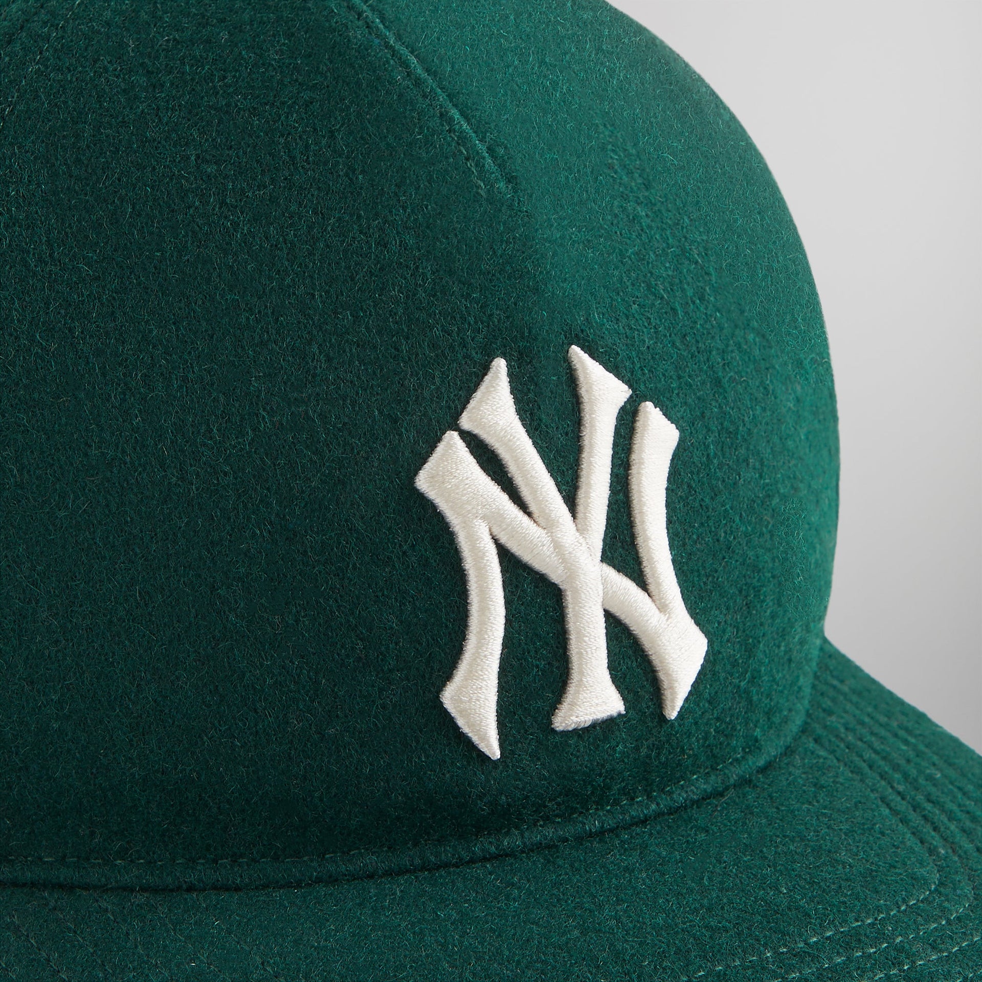 Kith & '47 for the New York Yankees Wool Rose Hitch Snapback - Stadium