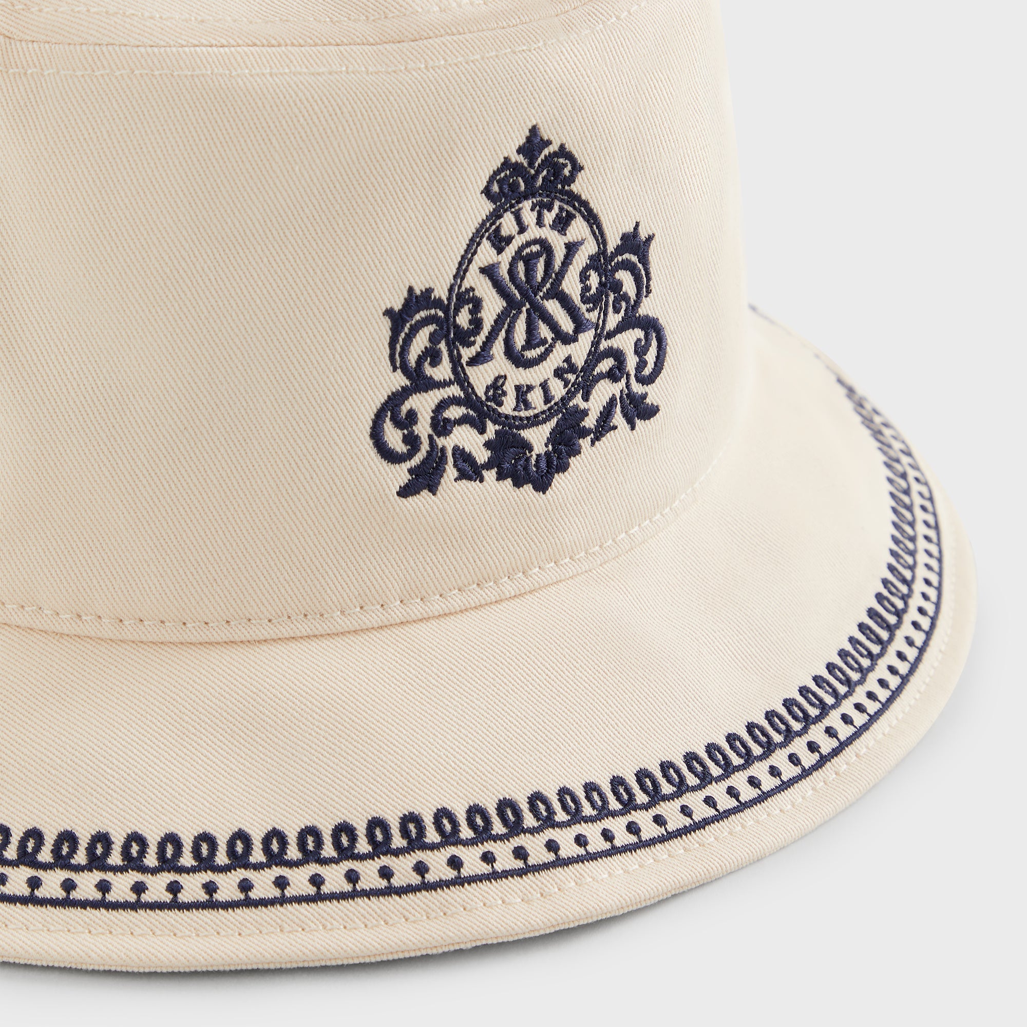 【新品】Kith Dawson Bucket Hat アイボリー　2025ss Kith Denim Twill Dawson Bucket Hat - Sandrift – Kith Canada