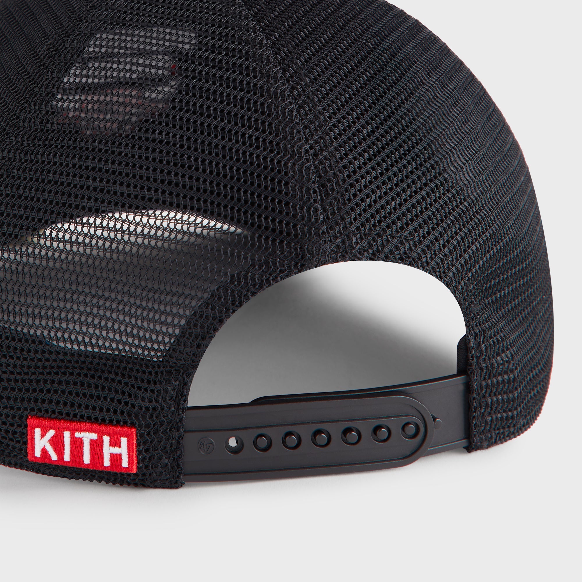 【新品正規品】Kith x Peanuts Trucker Cap Kith x Peanuts 75th Anniversary Collection [PHOTOS]