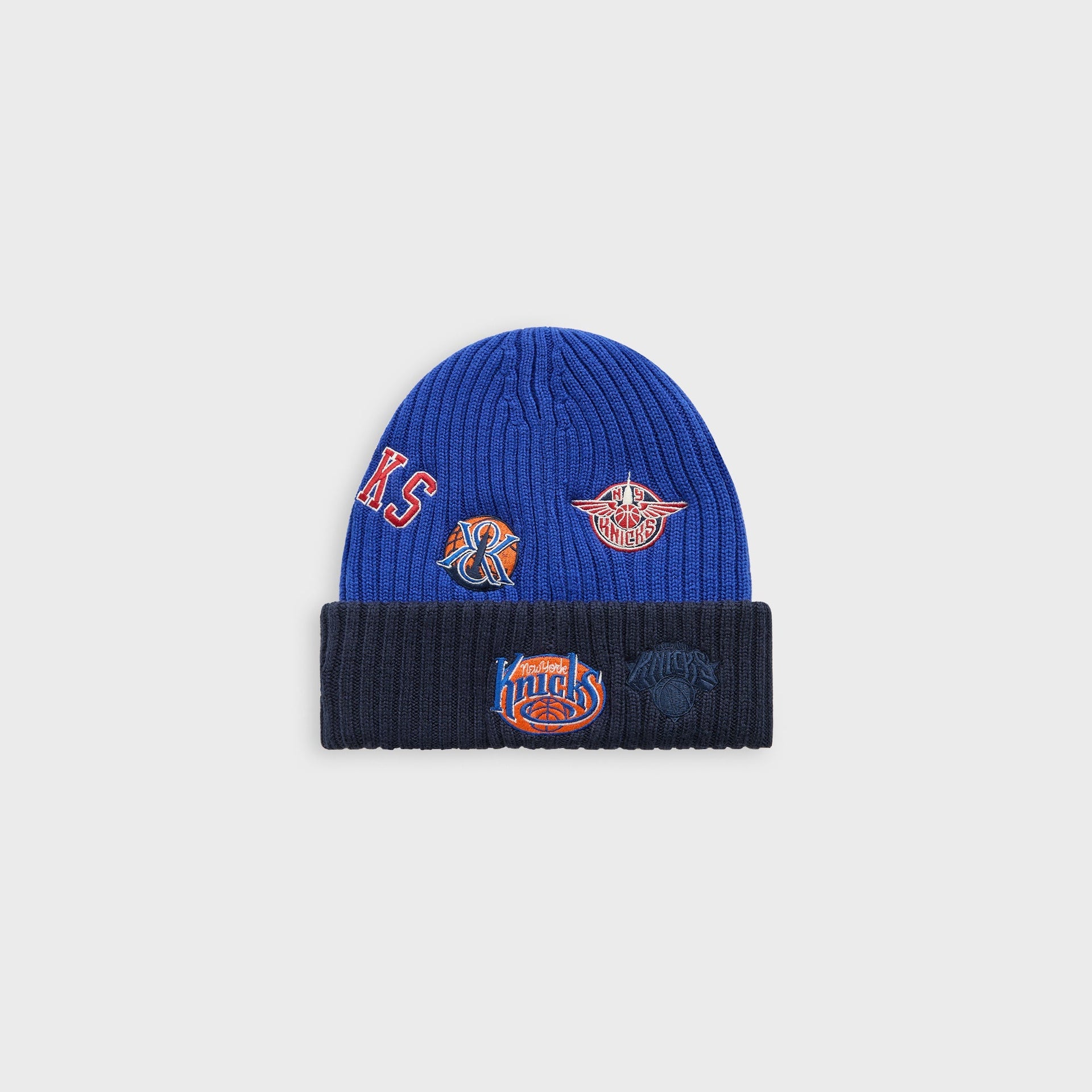 Kith & New Era for the New York Knicks All Over Patches Knit Beanie - Royal - PH