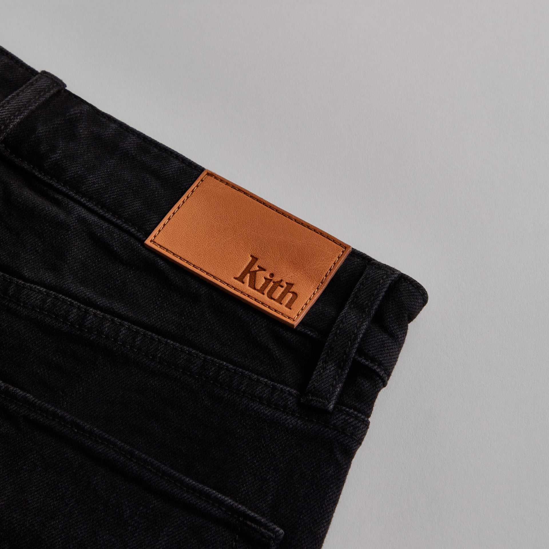 Kith Varick Taper Jean - Black