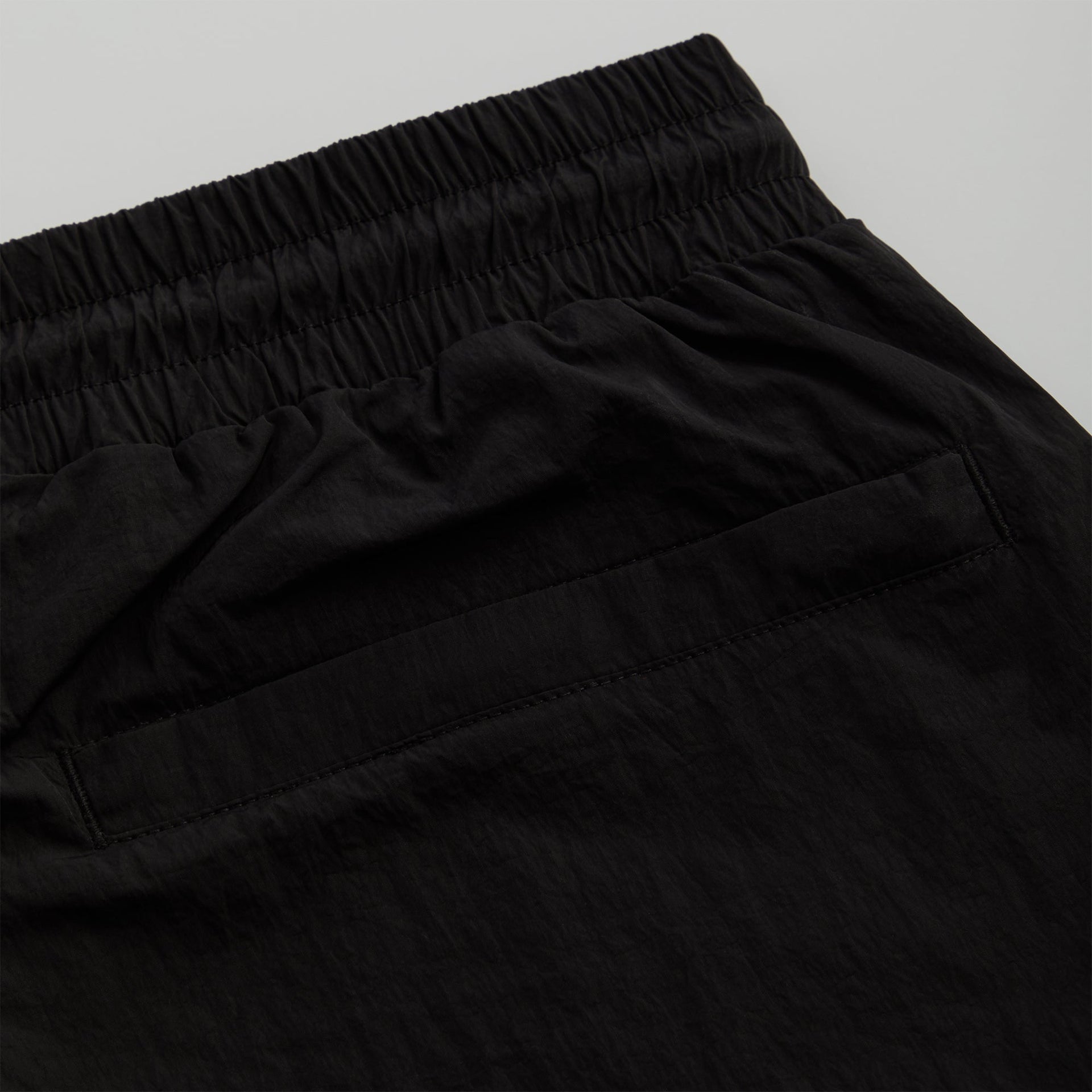 Kith Wrinkle Nylon Calvert Jogger - Black