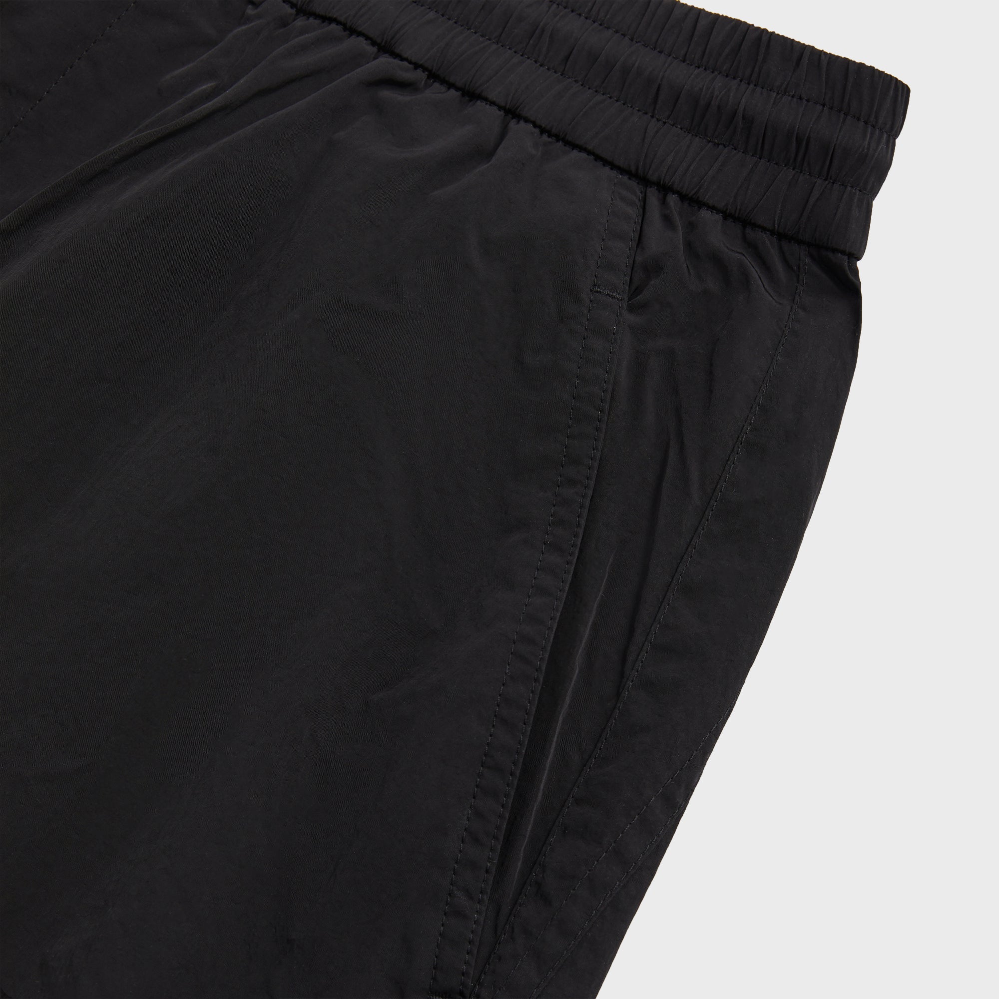 パンツ Kith/Mercer 8 Pant Kith Wrinkle Nylon Mercer 8 Pant - Black – Kith Canada