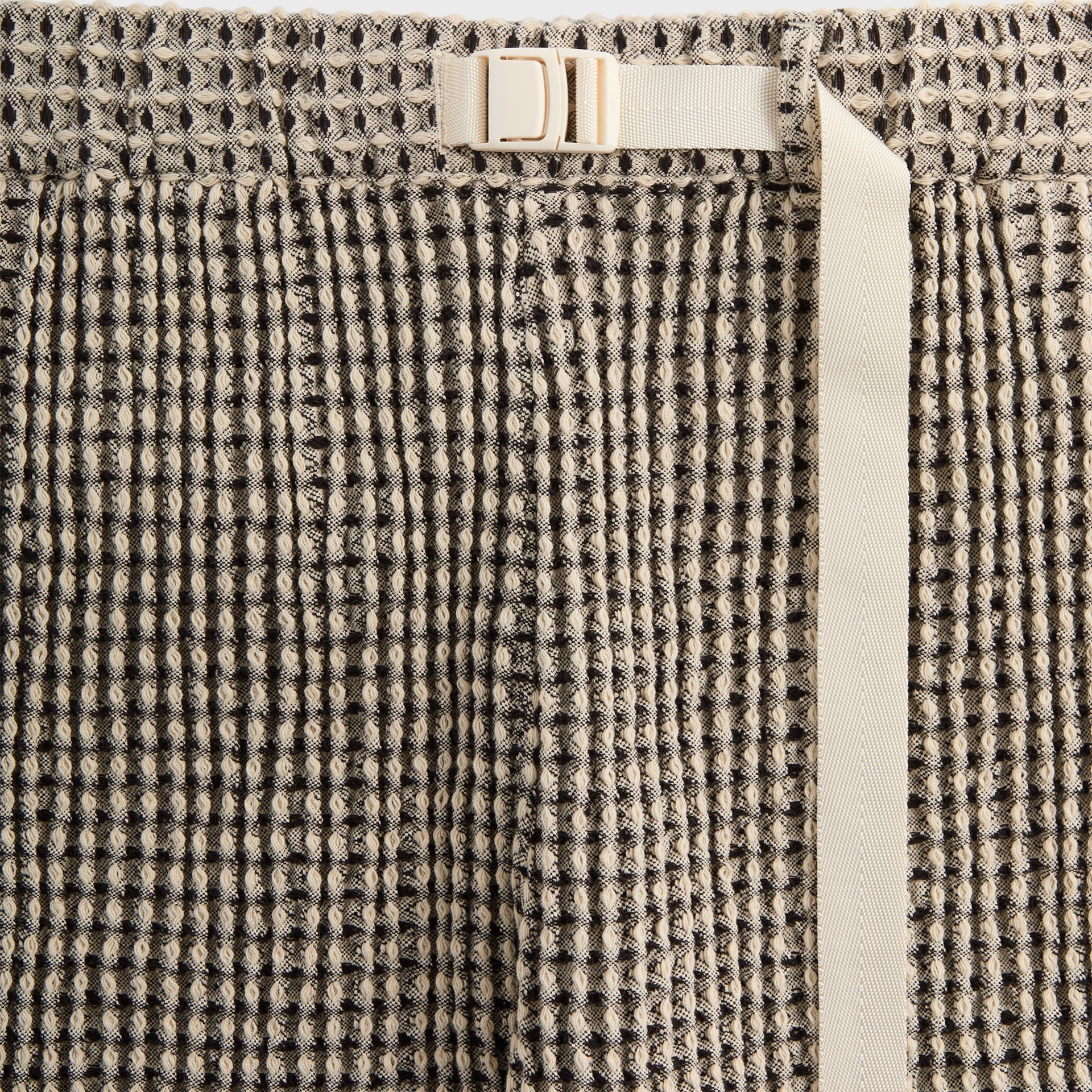 Kith Geometric Diamond Mason Short - Black