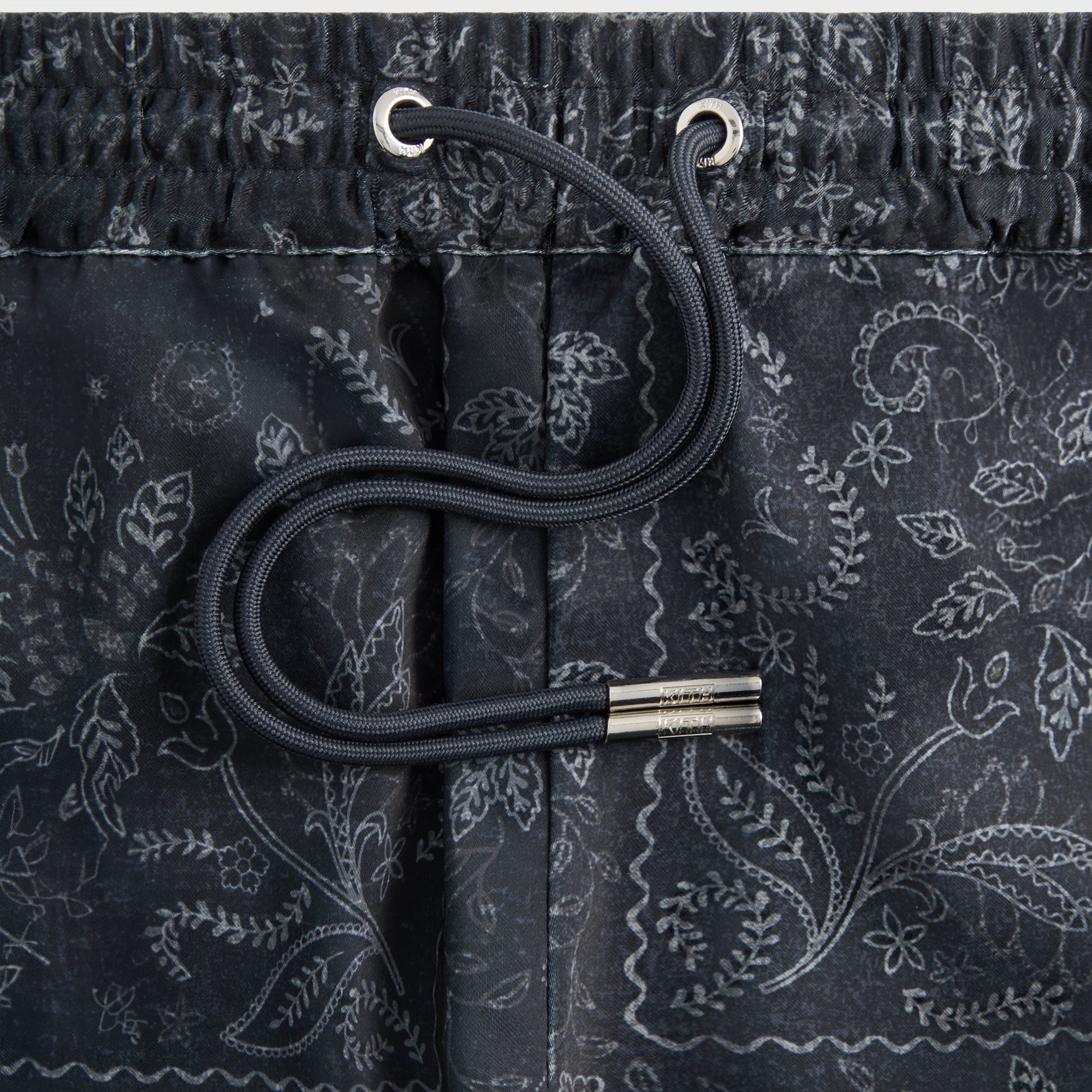 Kith Panelled Bandana Active Short - Black – Kith Canada