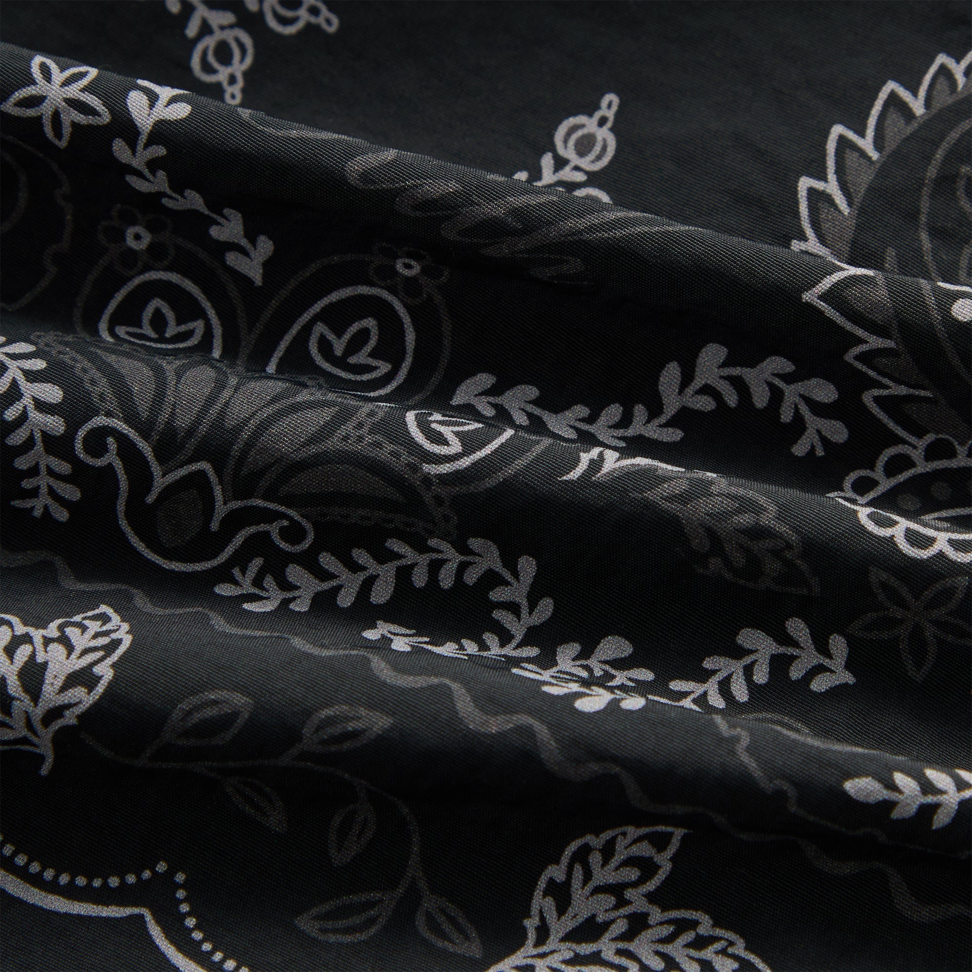 Kith Panelled Bandana Ashton Swim Short - Black – Kith Canada