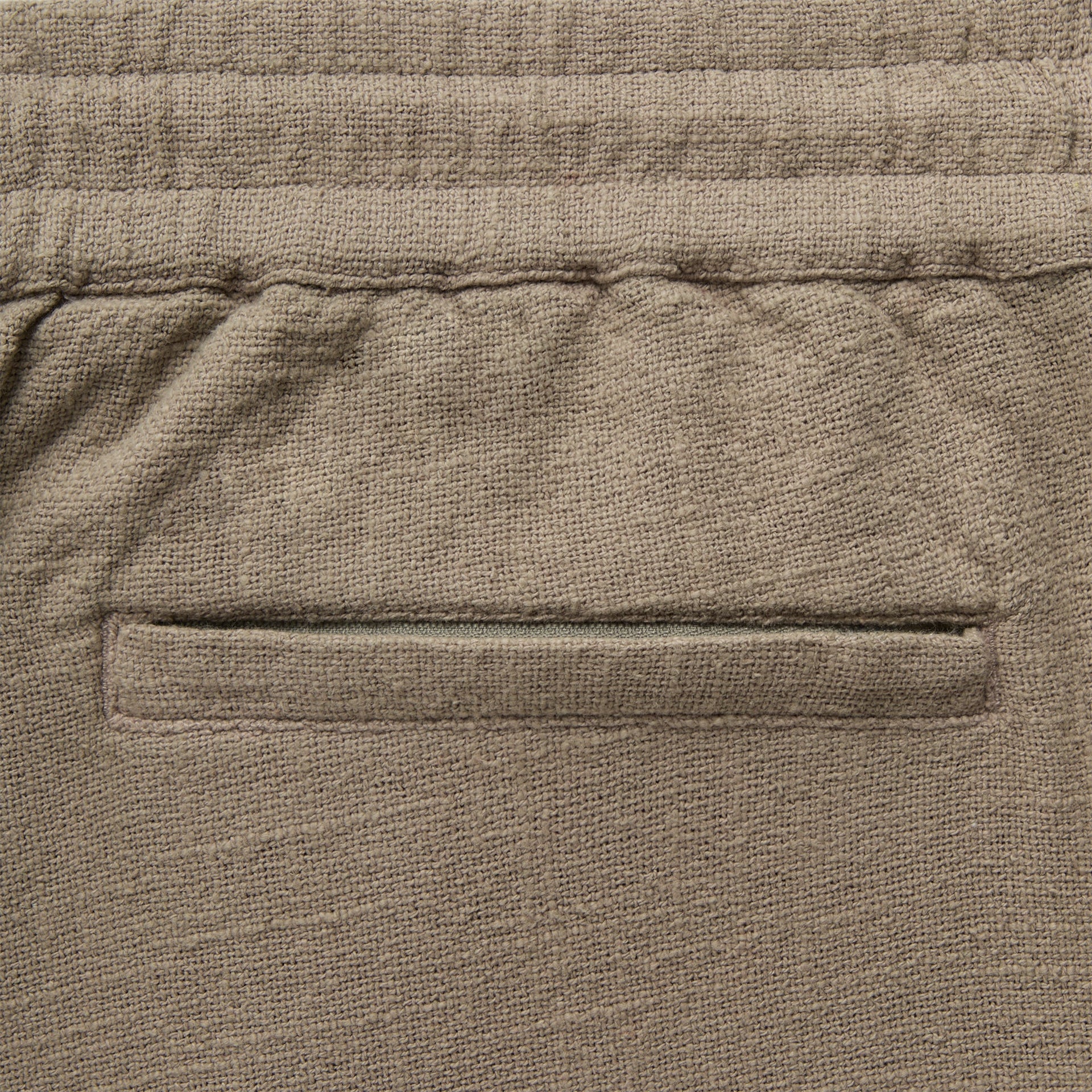 Kith Soft Woven Curtis Short - Folly