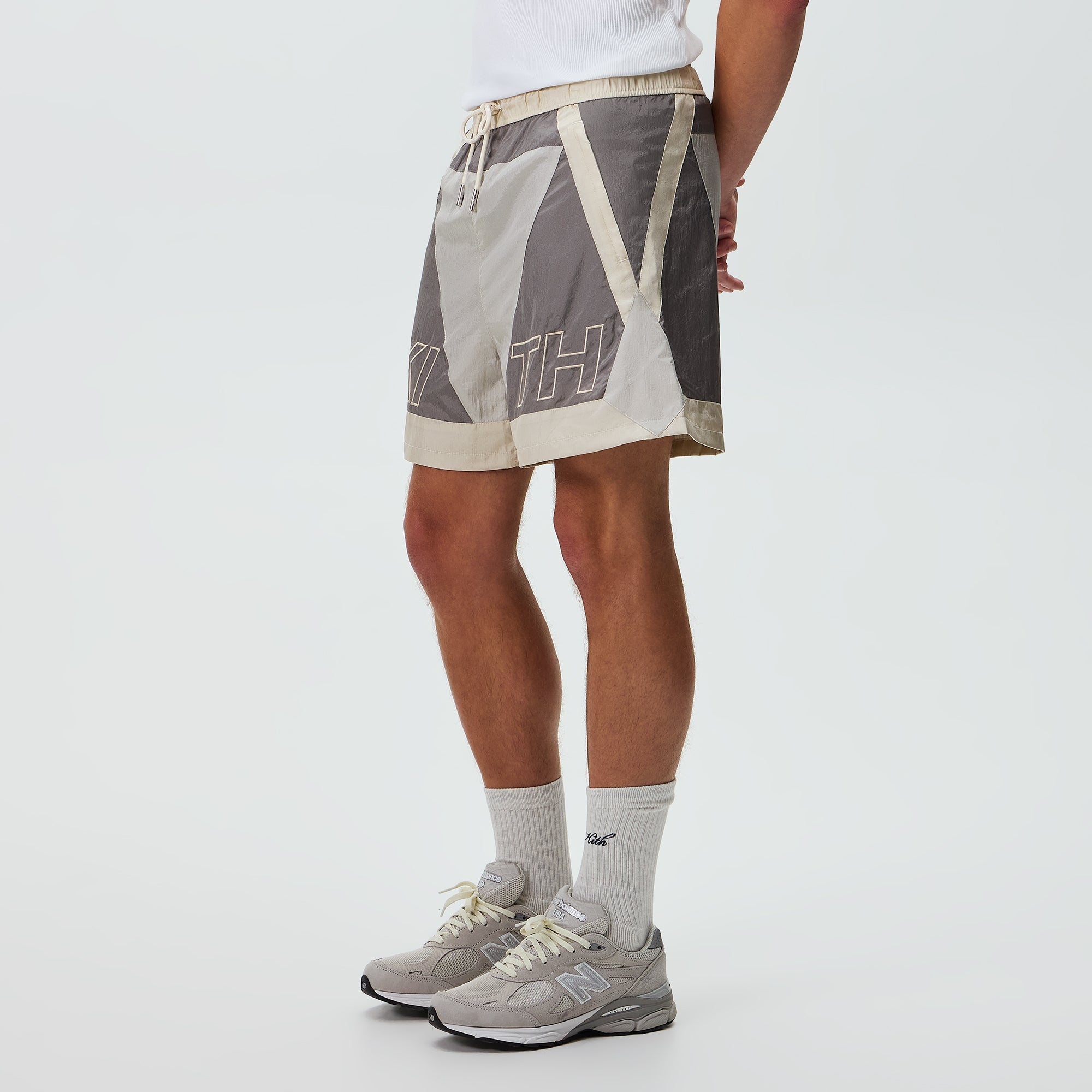 Kith Washed Nylon Turbo Short - Hallow – Kith Canada