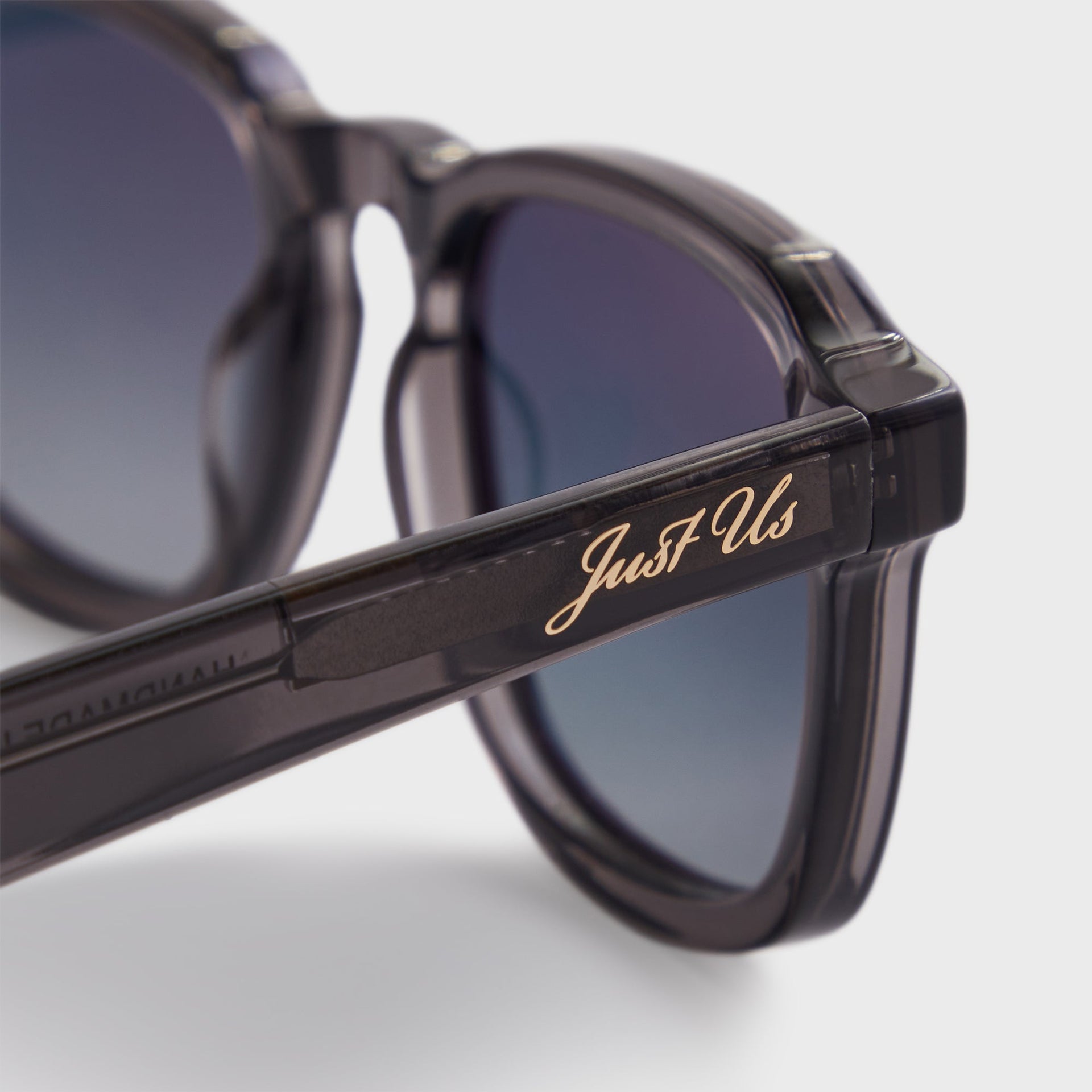 Kith Napeague Sunglasses in Grey Crystal / Blue