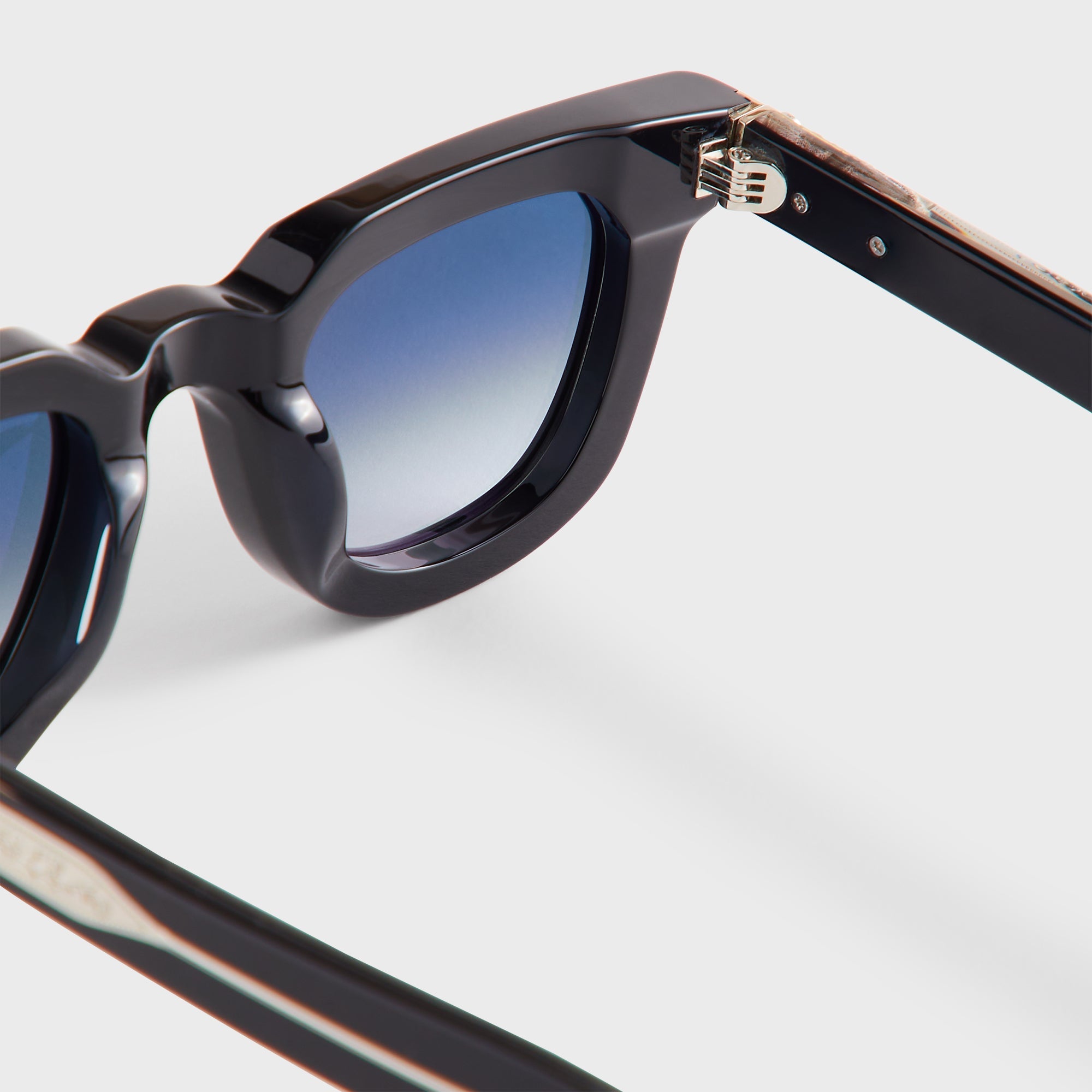 Kith Cove Sunglasses - Black – Kith Canada