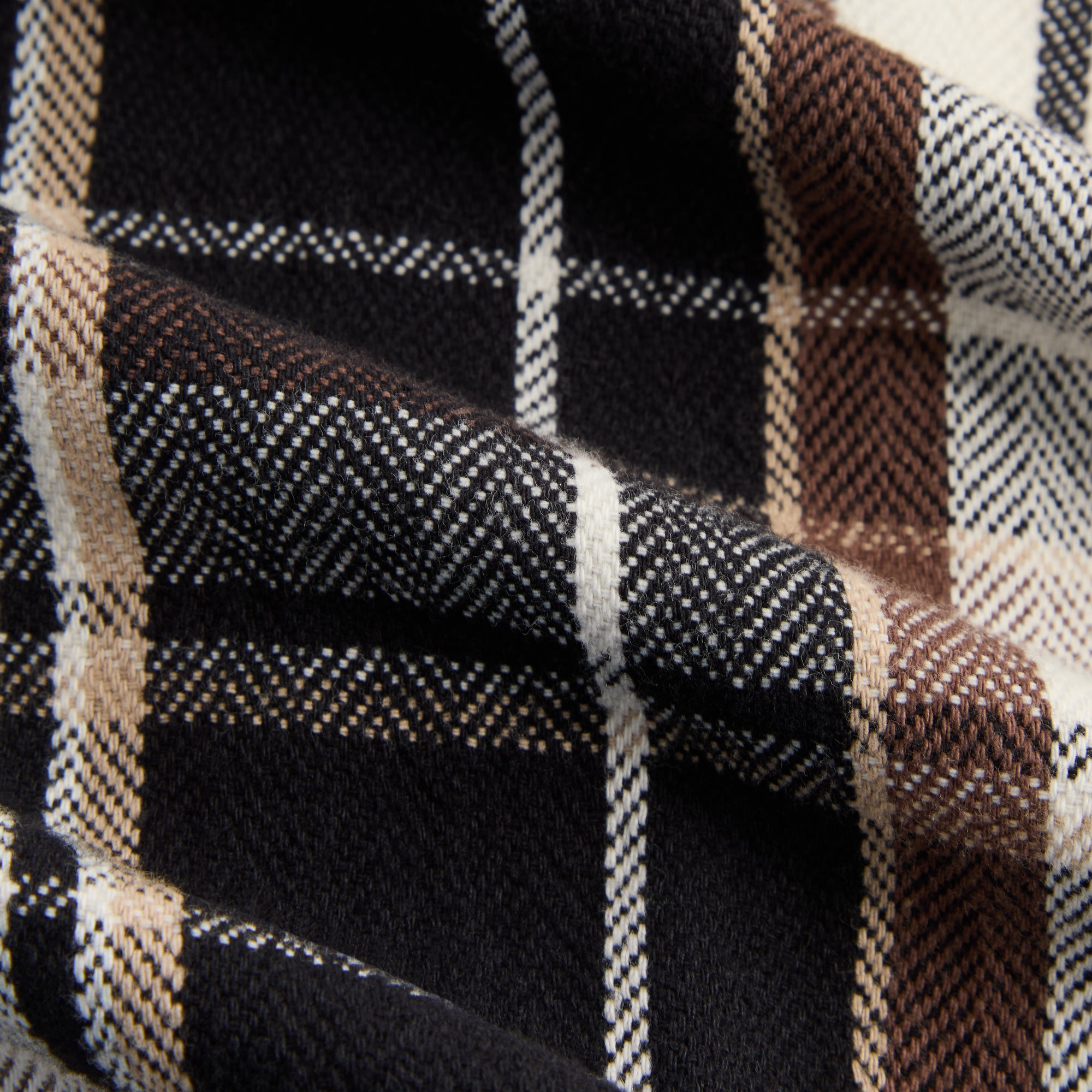 Kith Plaid Henson Buttondown Shirt - Black – Kith Canada