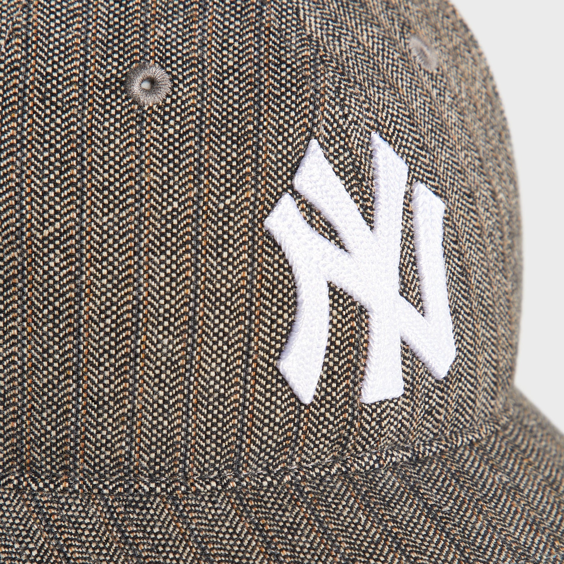 Kith & ‘47 for the New York Yankees Barre Stripe Franchise LS Cap - Apocalypse - PH