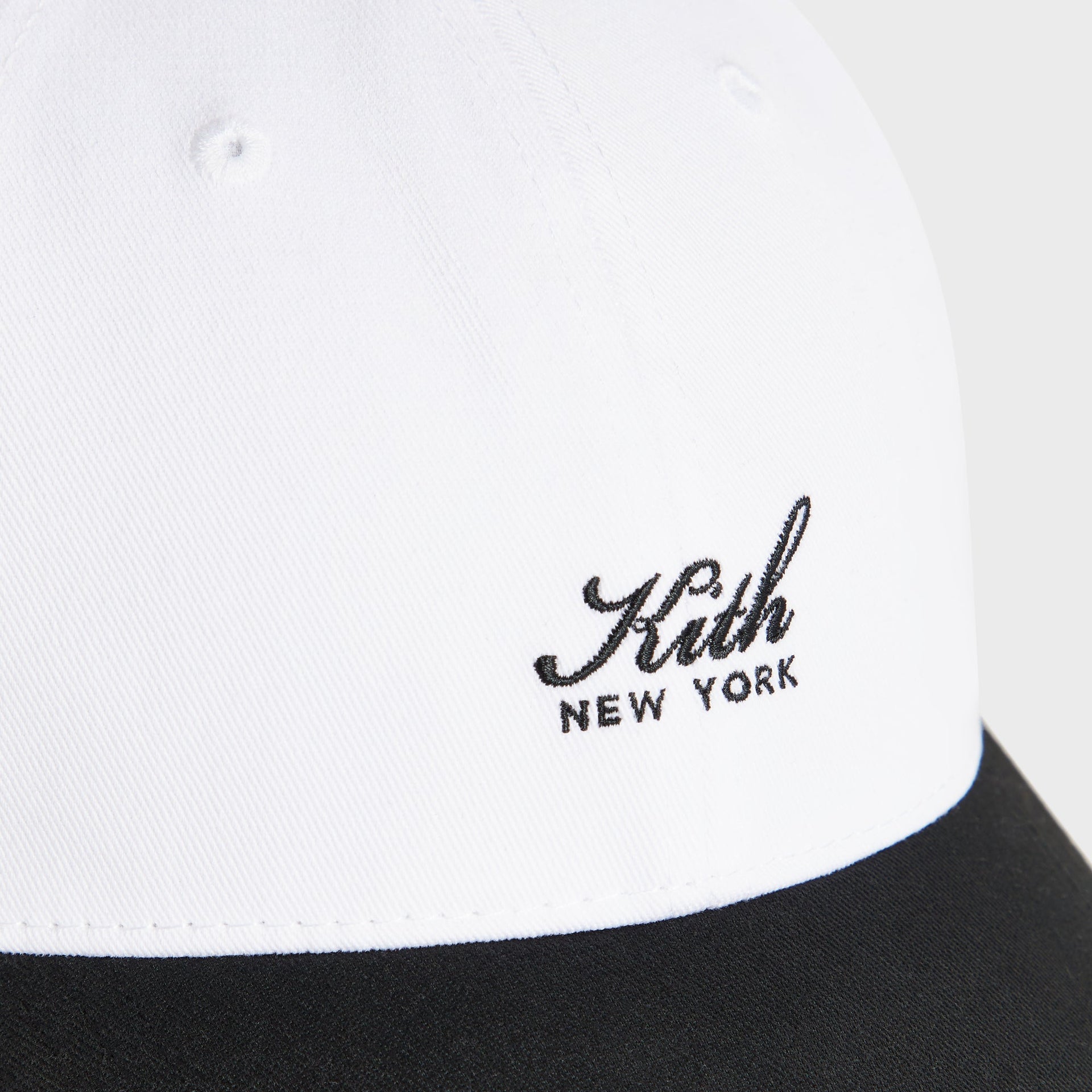 Kith Script Two Tone Classic Cap - Black