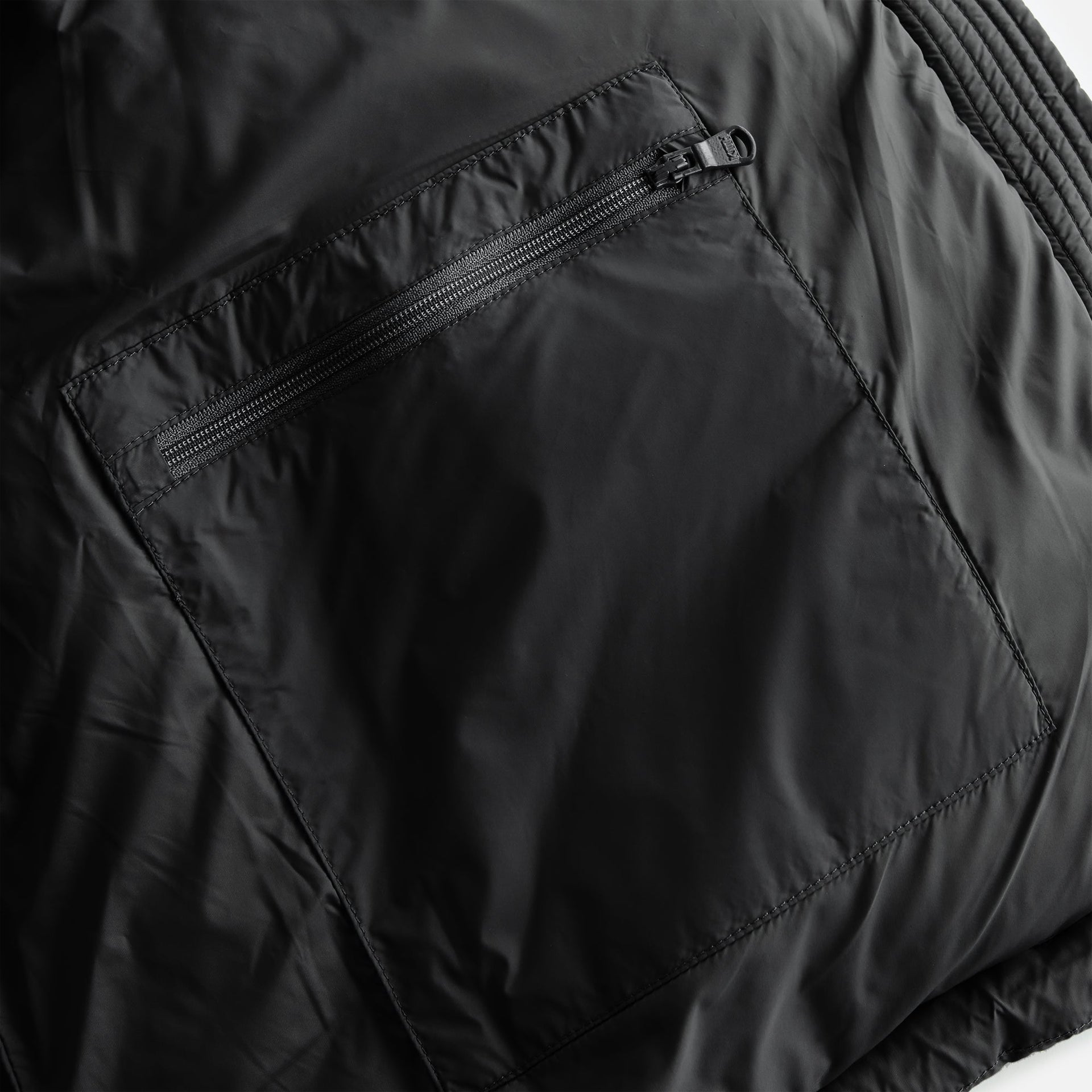 Kith Women Corey Hooded Nylon Puffer - Black PH