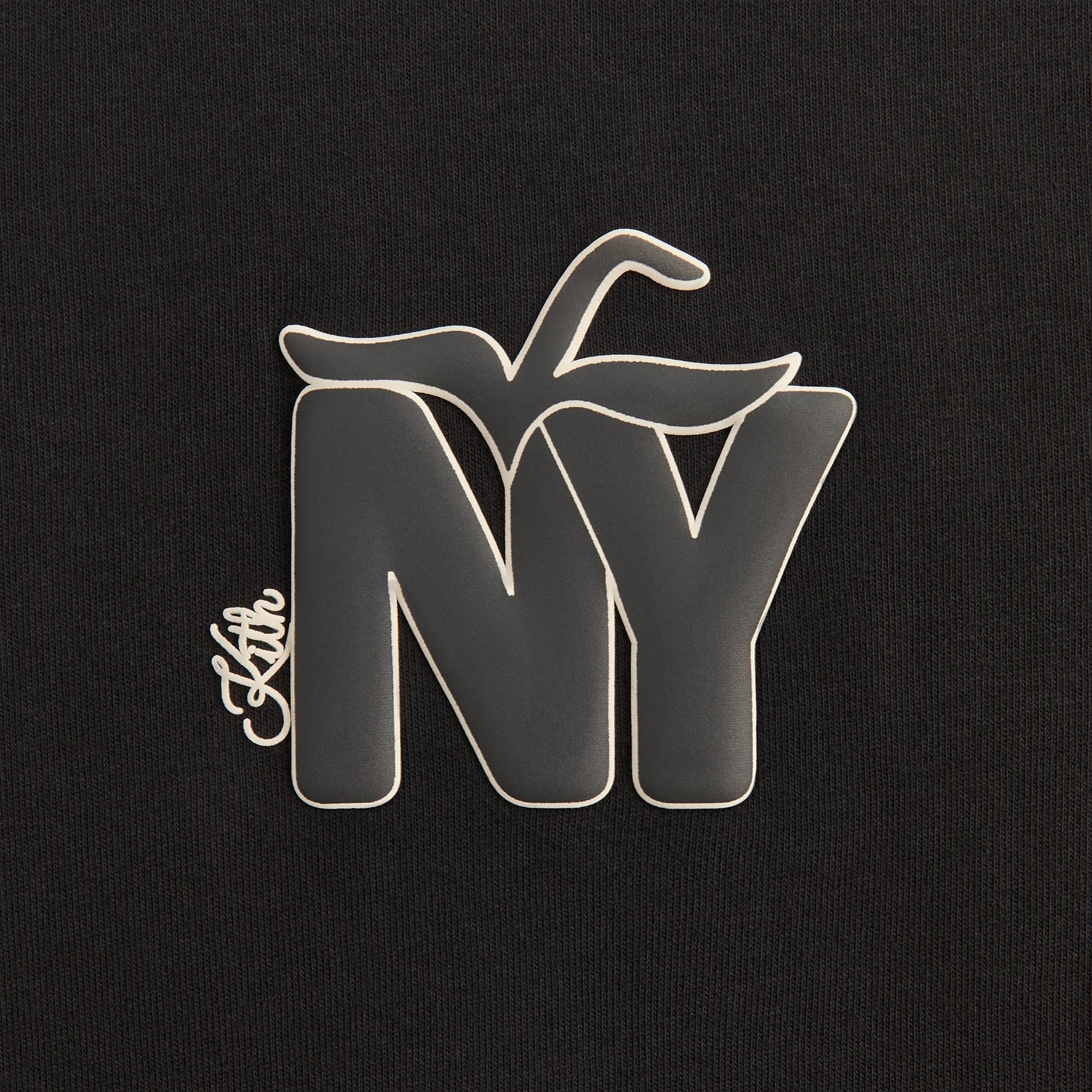 Kith Women Mockneck Vintage NY Apple Tee - Black - PH