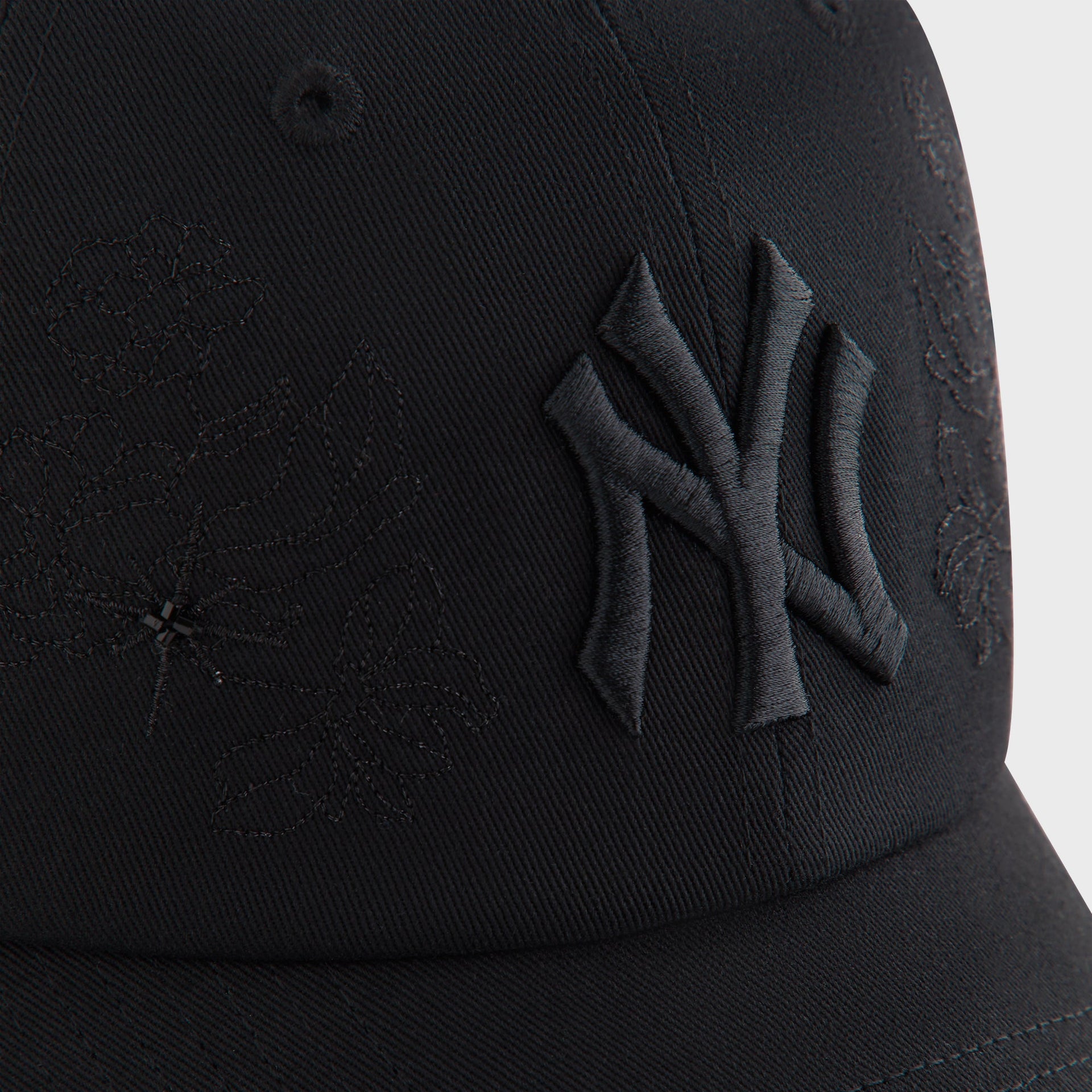 Lisa for Kith Women & '47 for the New York Yankees Clean Up Classic Cap - Black