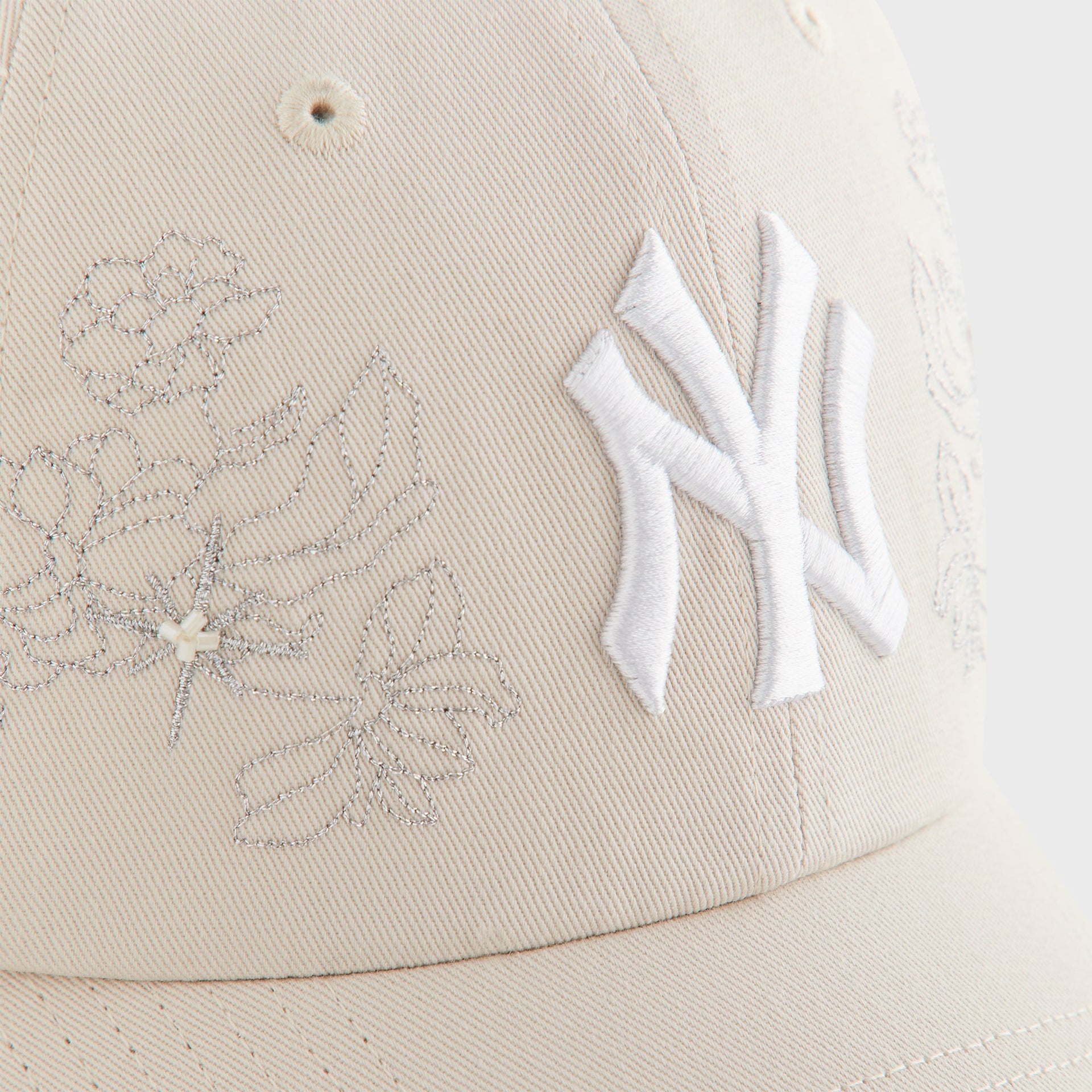 Lisa for Kith Women & '47 for the New York Yankees Clean Up Classic Cap - Sandrift