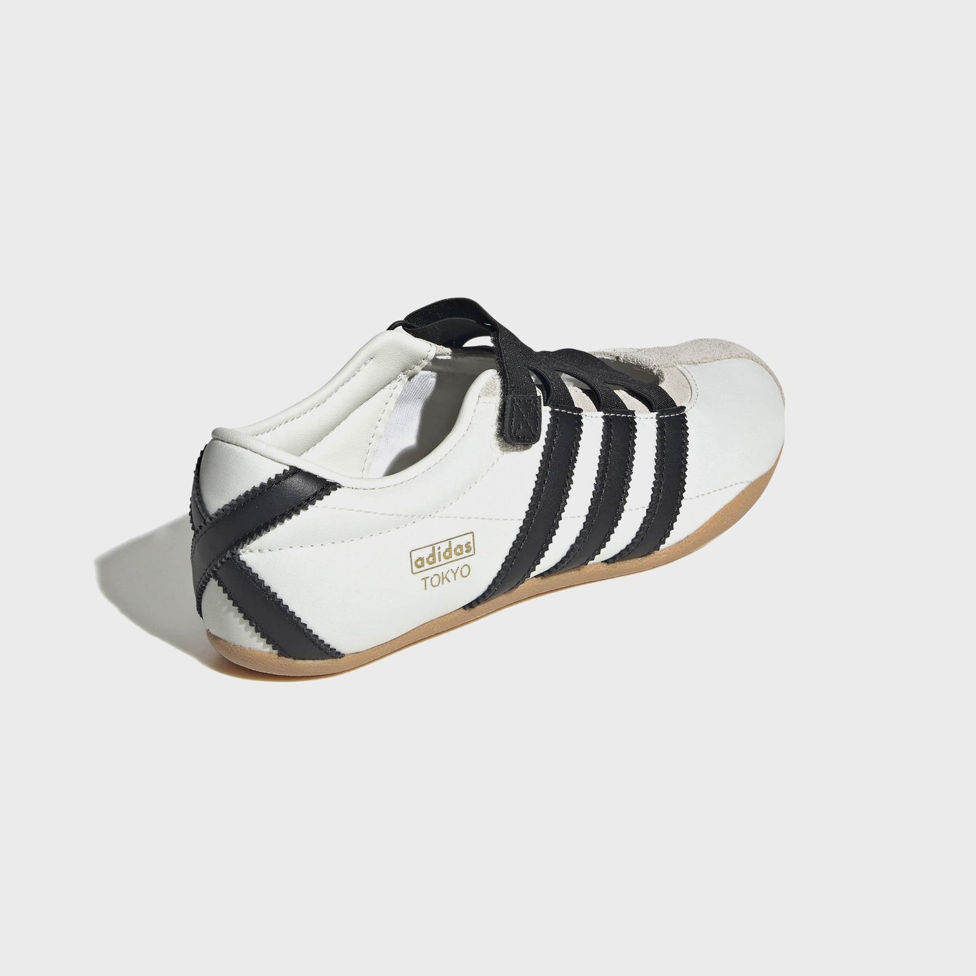 adidas WMNS Tokyo MJ - Off White / Core Black / Gum