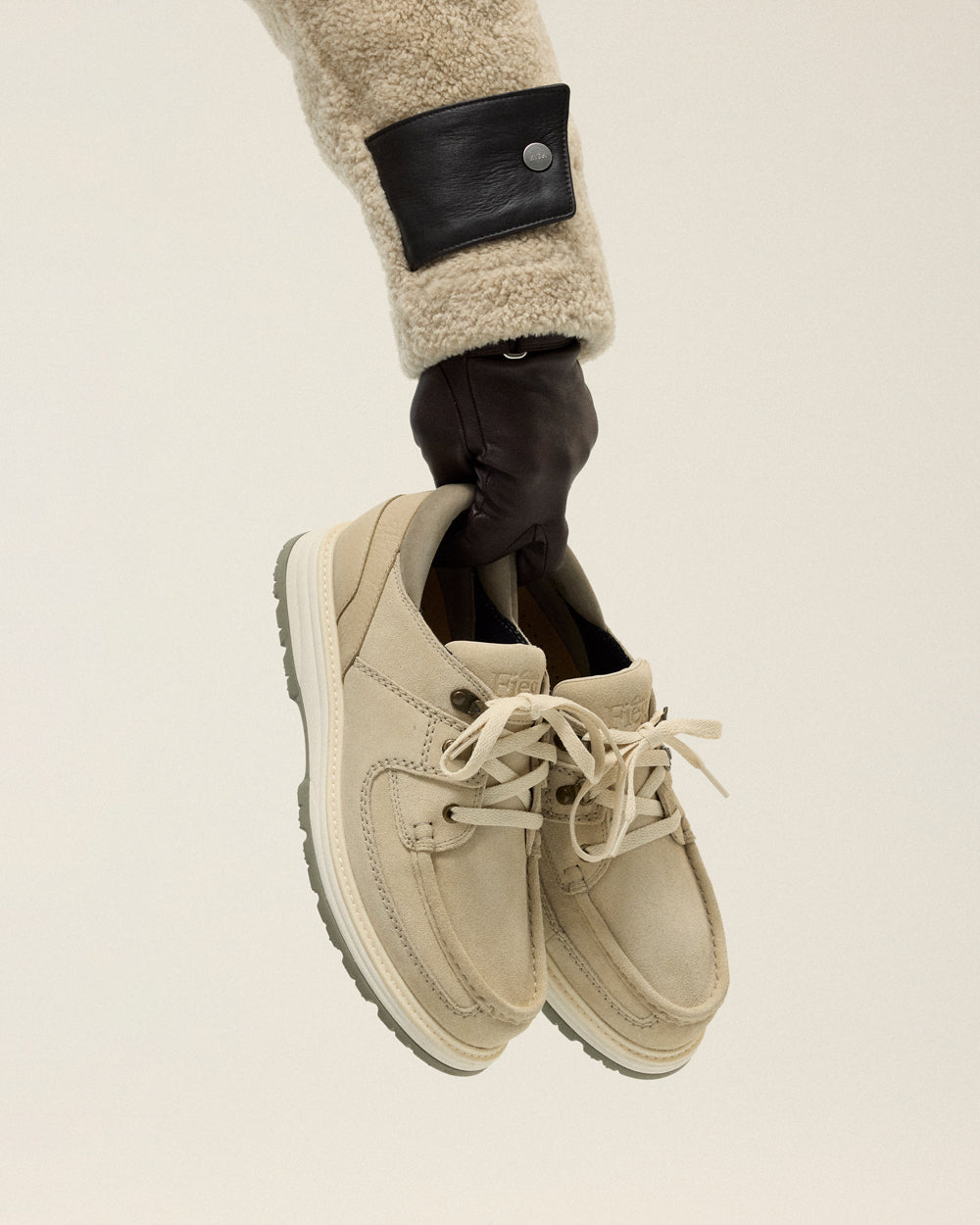 KITH ロゴレギンス KITH レギンス xs 新品未使用 - メルカリ