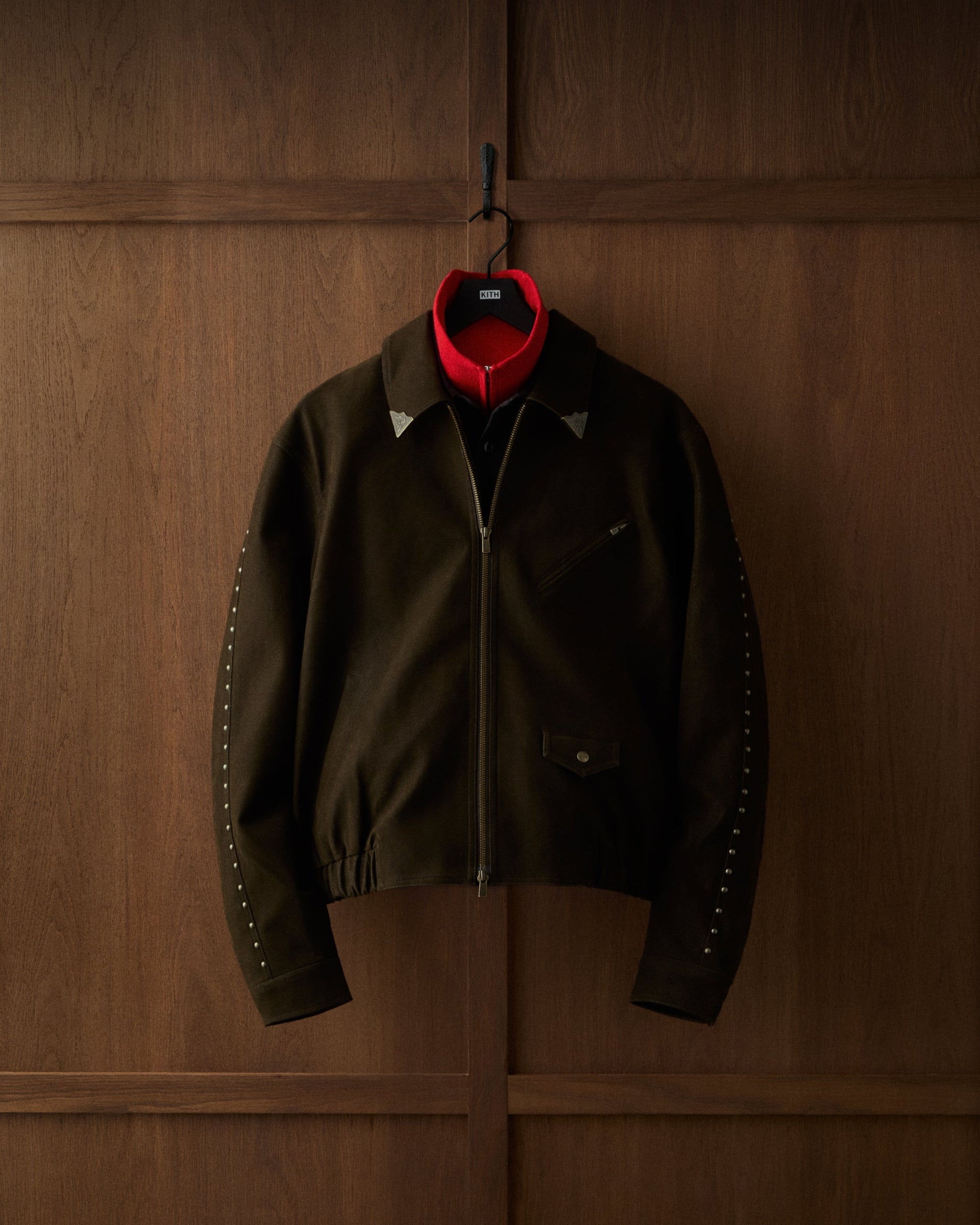 gid://shopify/MediaImage/46760070119700
