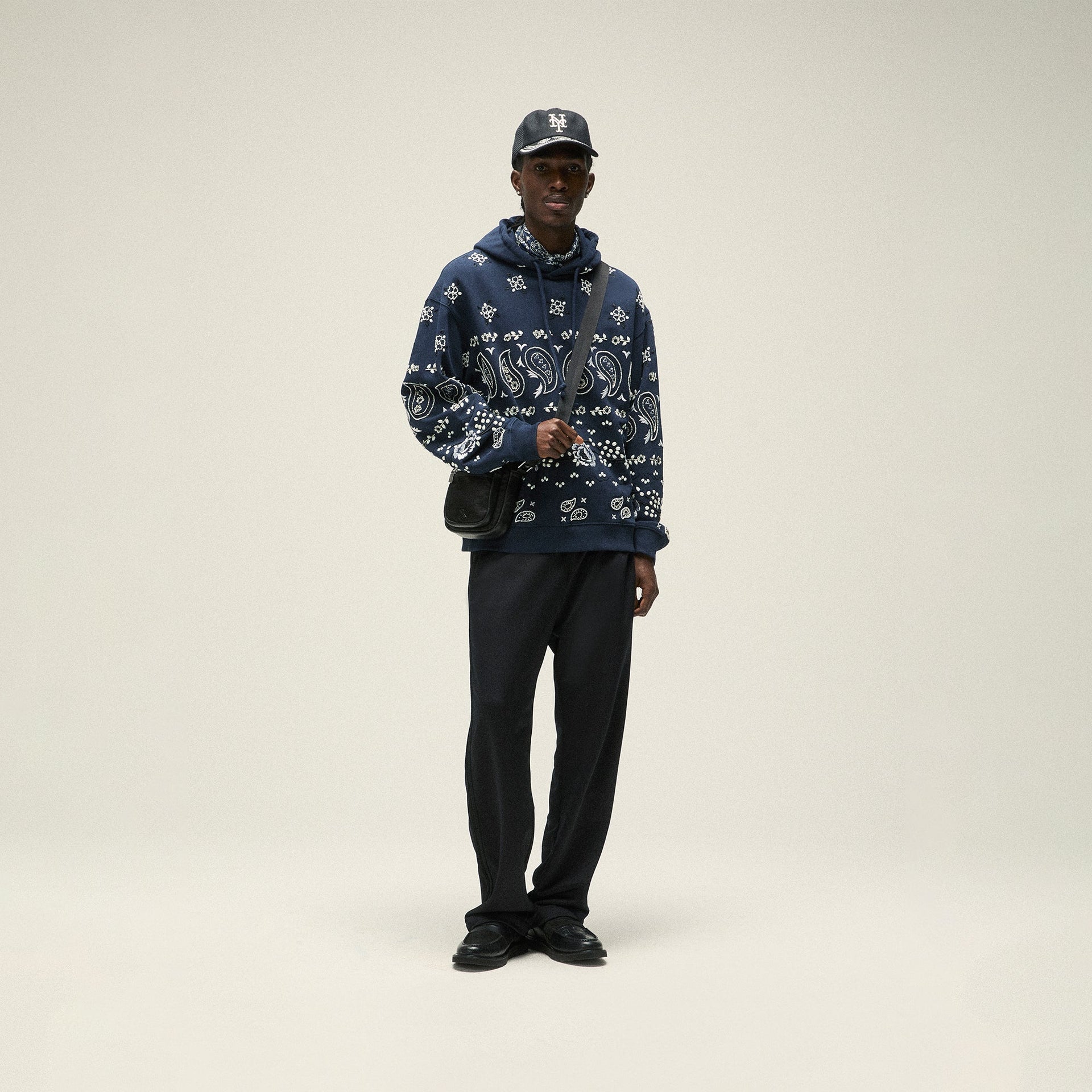 &Kin Paisley Floral Williams III Hoodie - Nocturnal