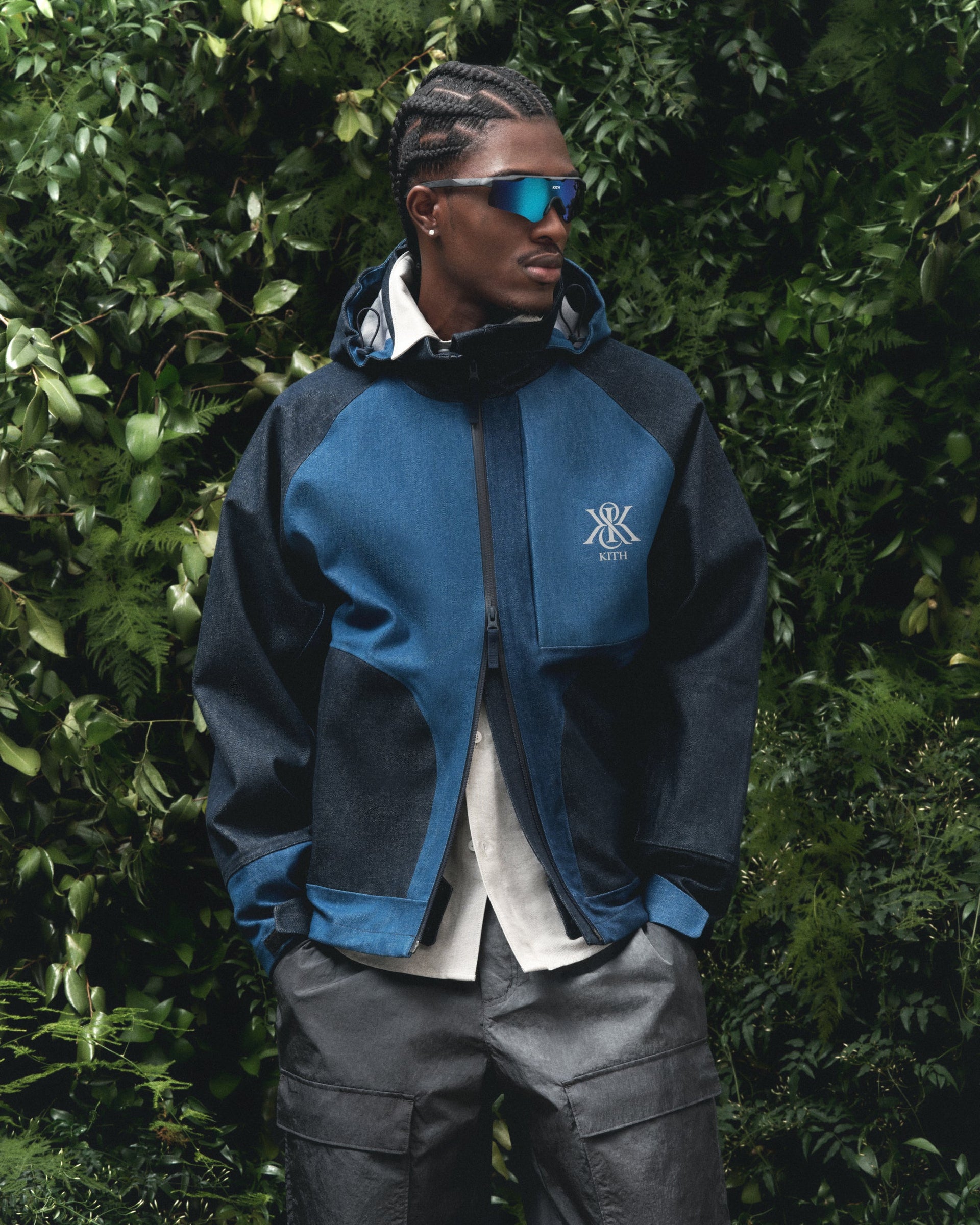 gid://shopify/MediaImage/44985272041748