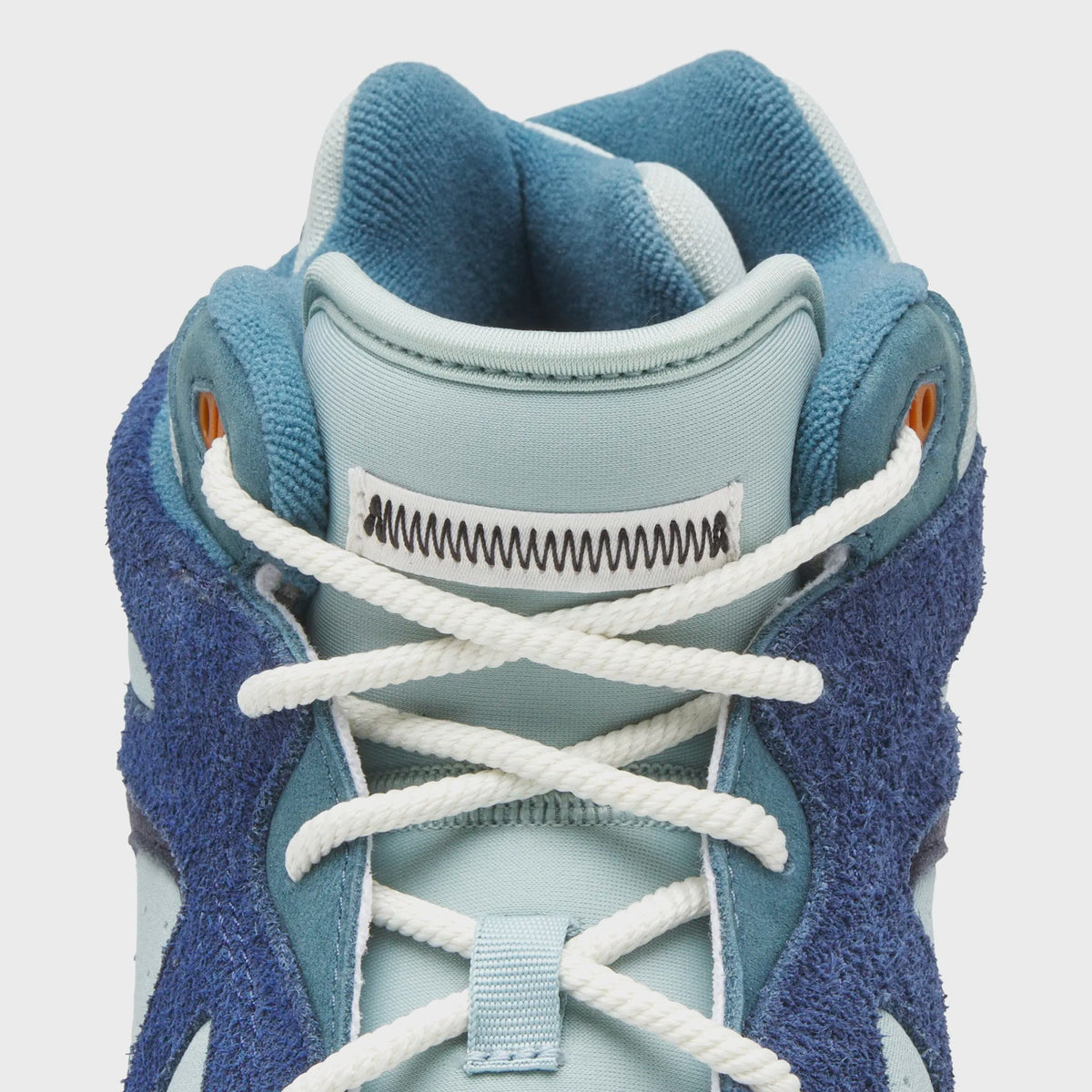 adidas x Bad Bunny BadBo 1.1 - Night Navy / Night Indigo