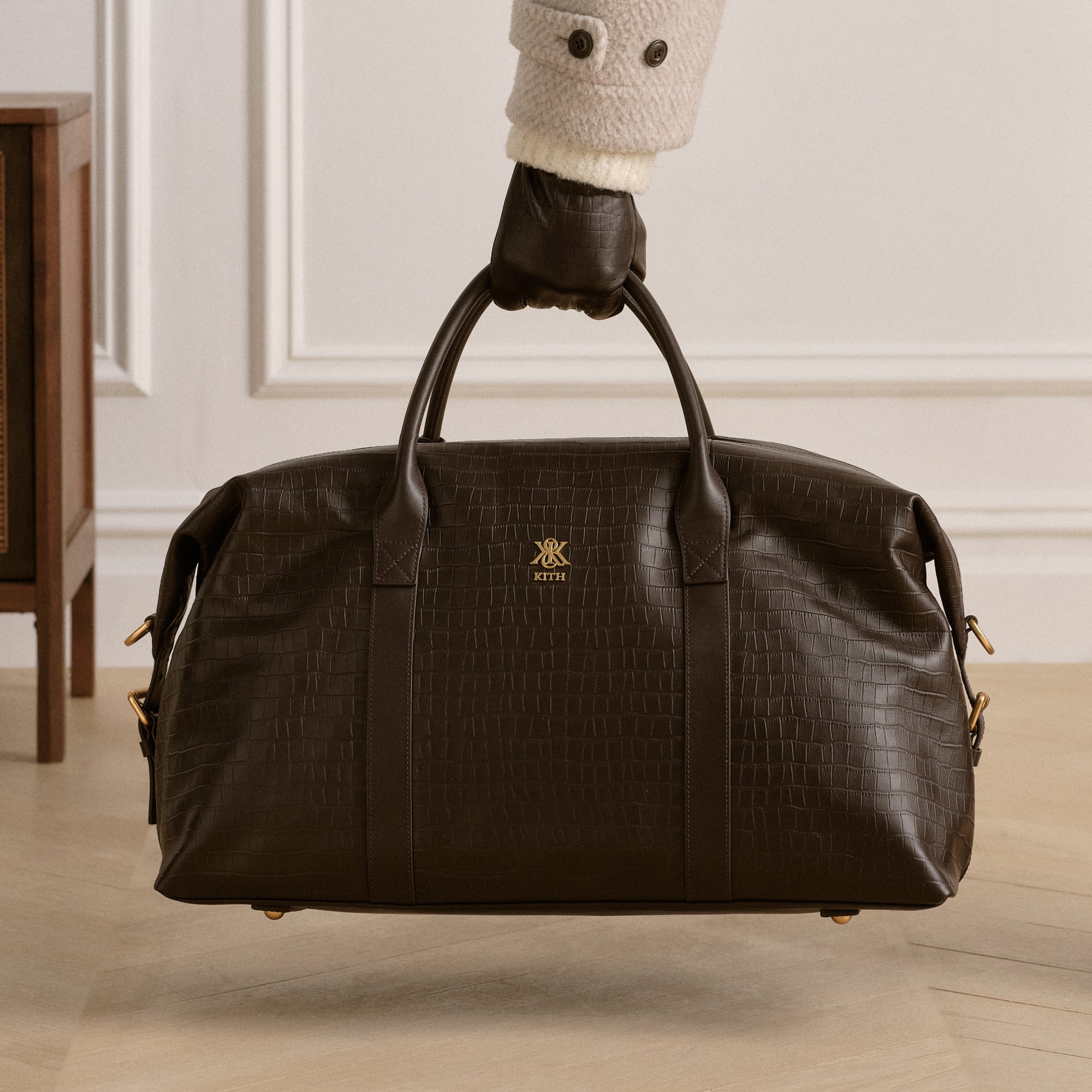 KITH Monogram Suede Utility Pouch２つ Kith Monogram Suede Utility Pouch Crossbody bag