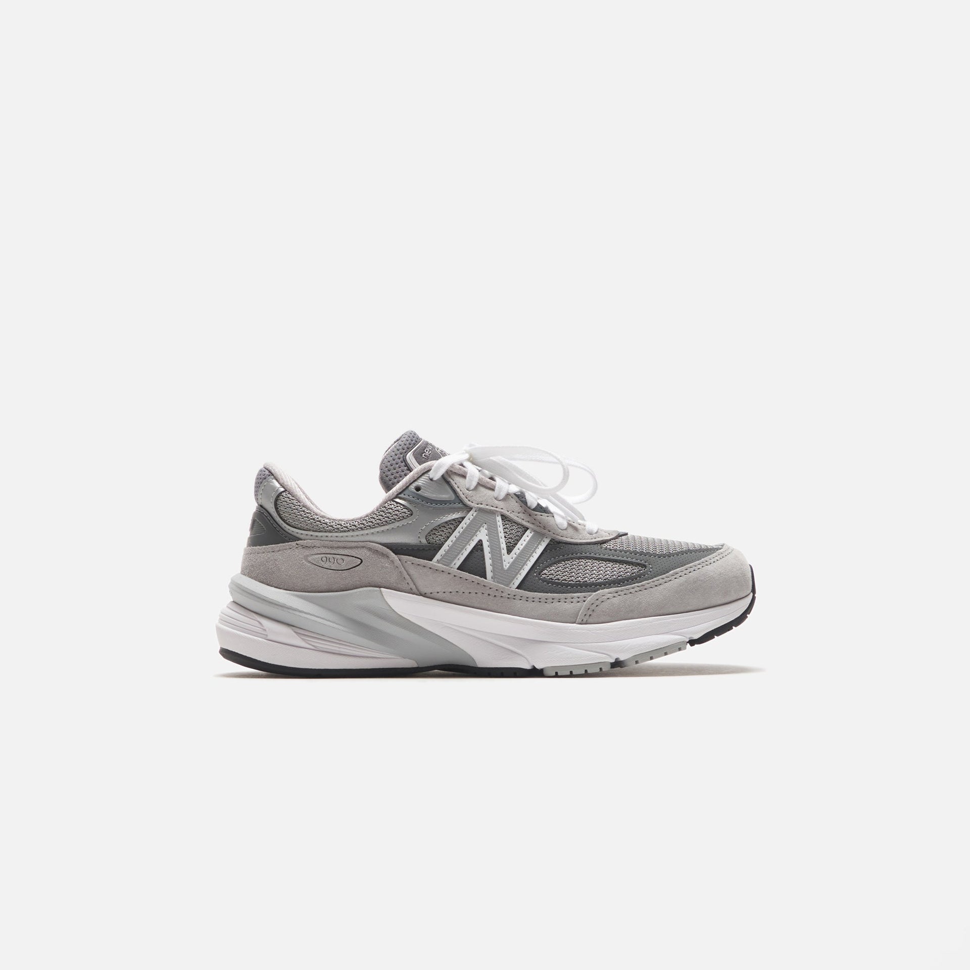 New Balance WMNS Made in US 990v6 - Grey