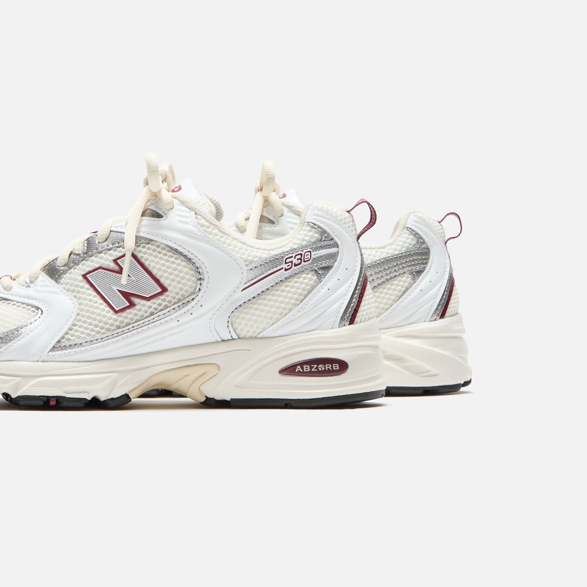 New Balance 530 - Sea Salt / White / Mercury Red