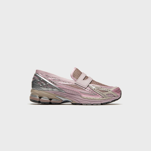 New Balance 1906 Loafer - Pink / Metallic Silver – Kith Canada