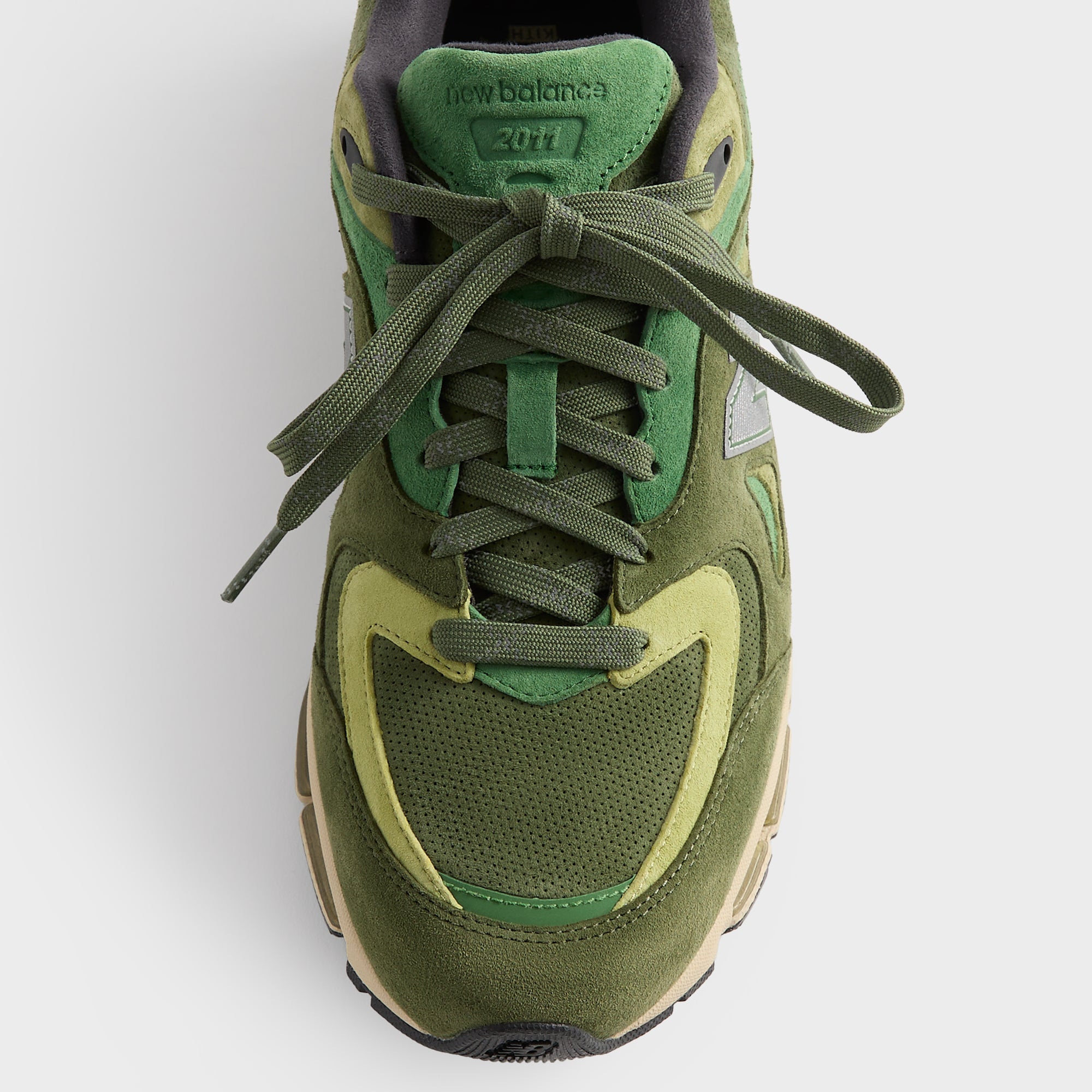新品 KITH New Balance 2011 Juniper Bronze Ronnie Fieg & New Balance 2011 - Juniper / Bronze Green – Kith Canada