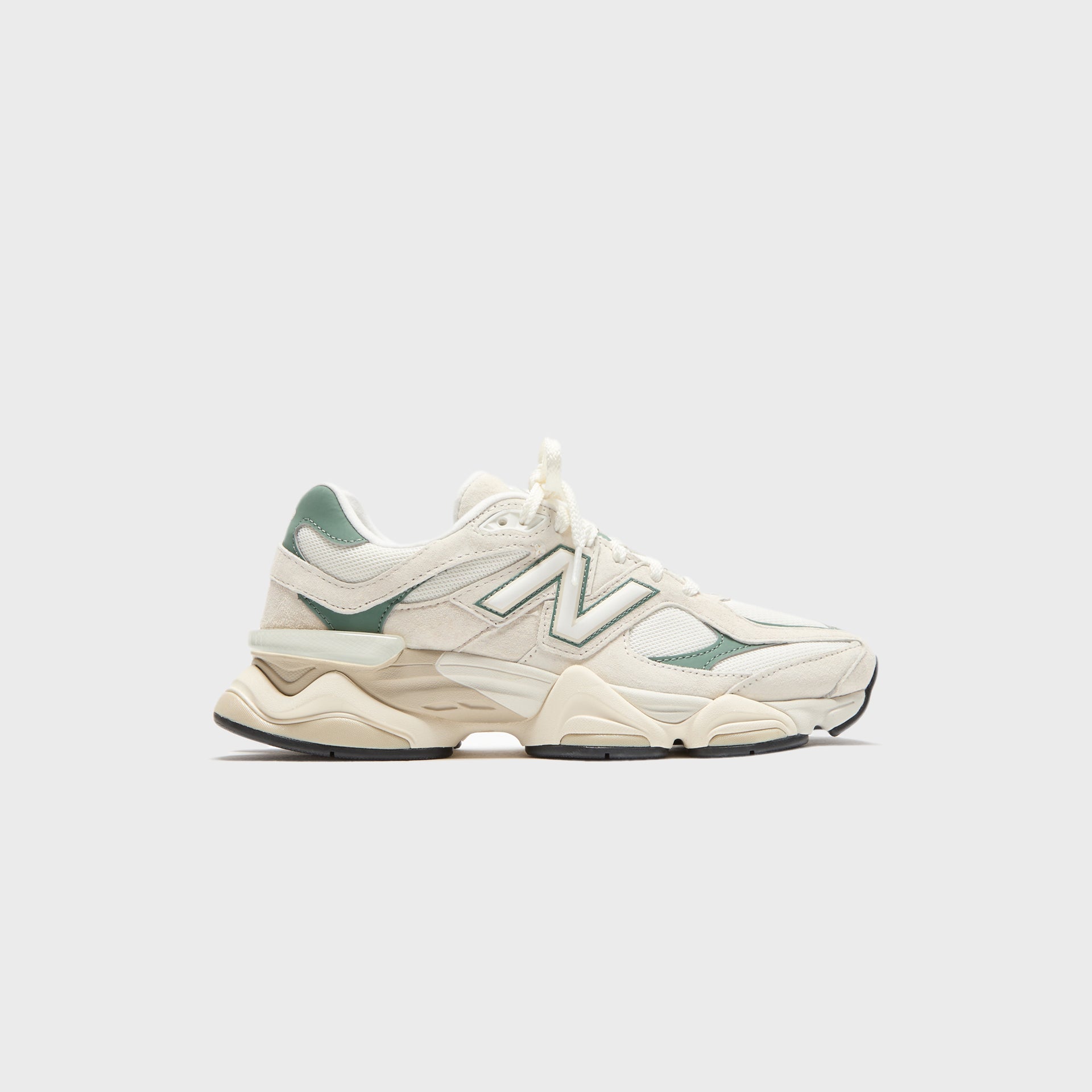 New Balance 9060 - Linen / Dark Juniper