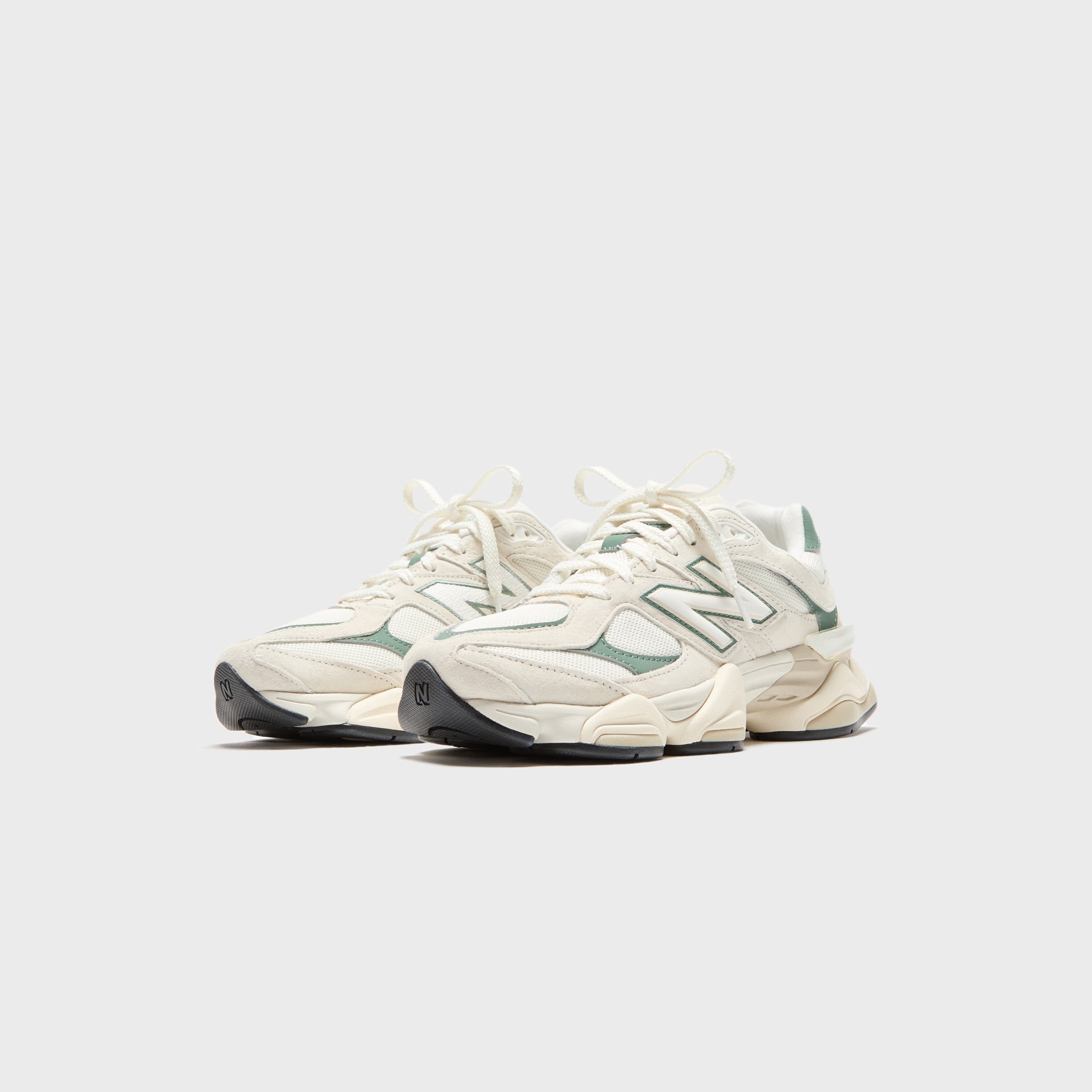 New Balance 9060 - Linen / Dark Juniper