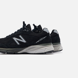 New Balance Made in USA 990v4 - Black