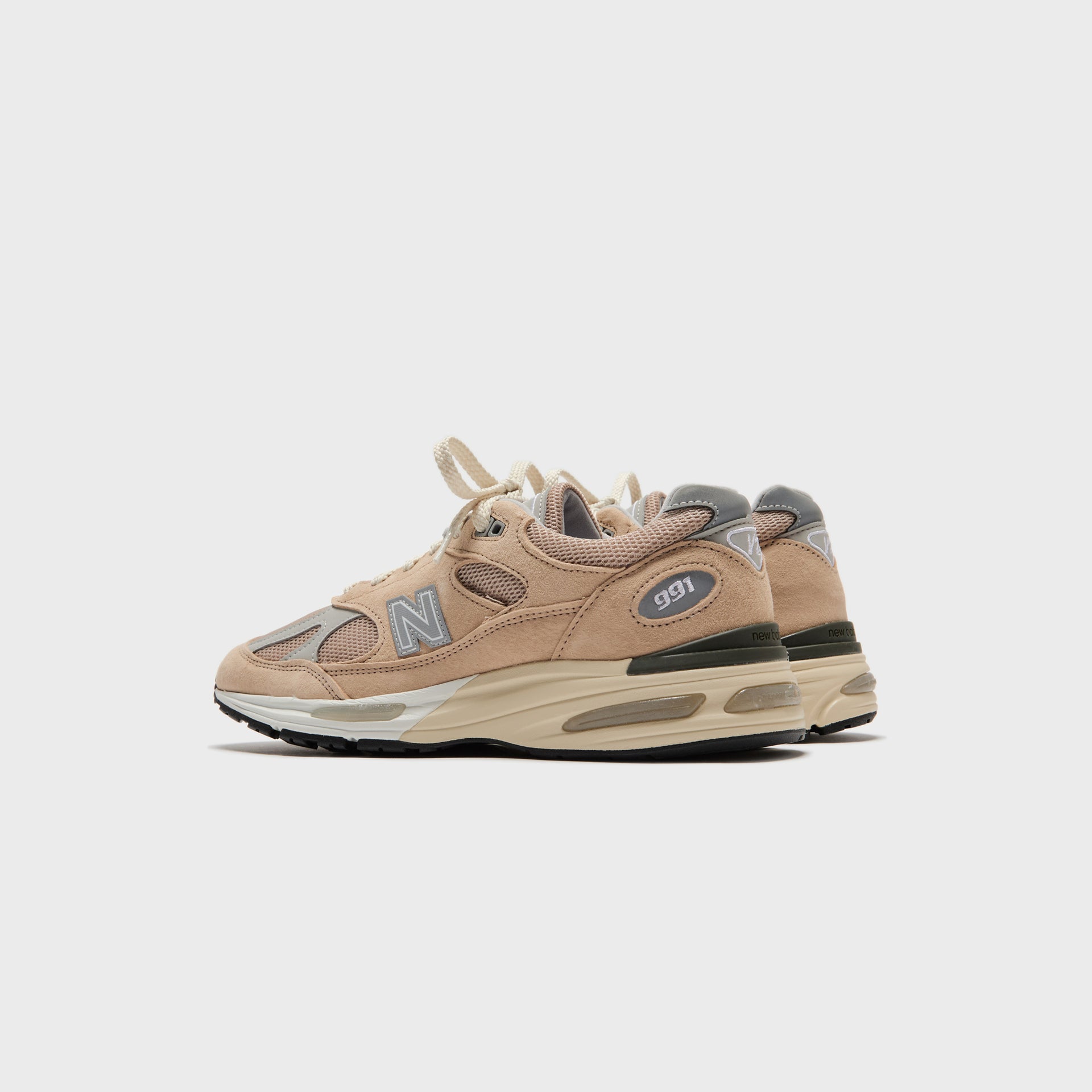 New Balance Made in UK 991v2 - Cuban Sand / Harbor Mist