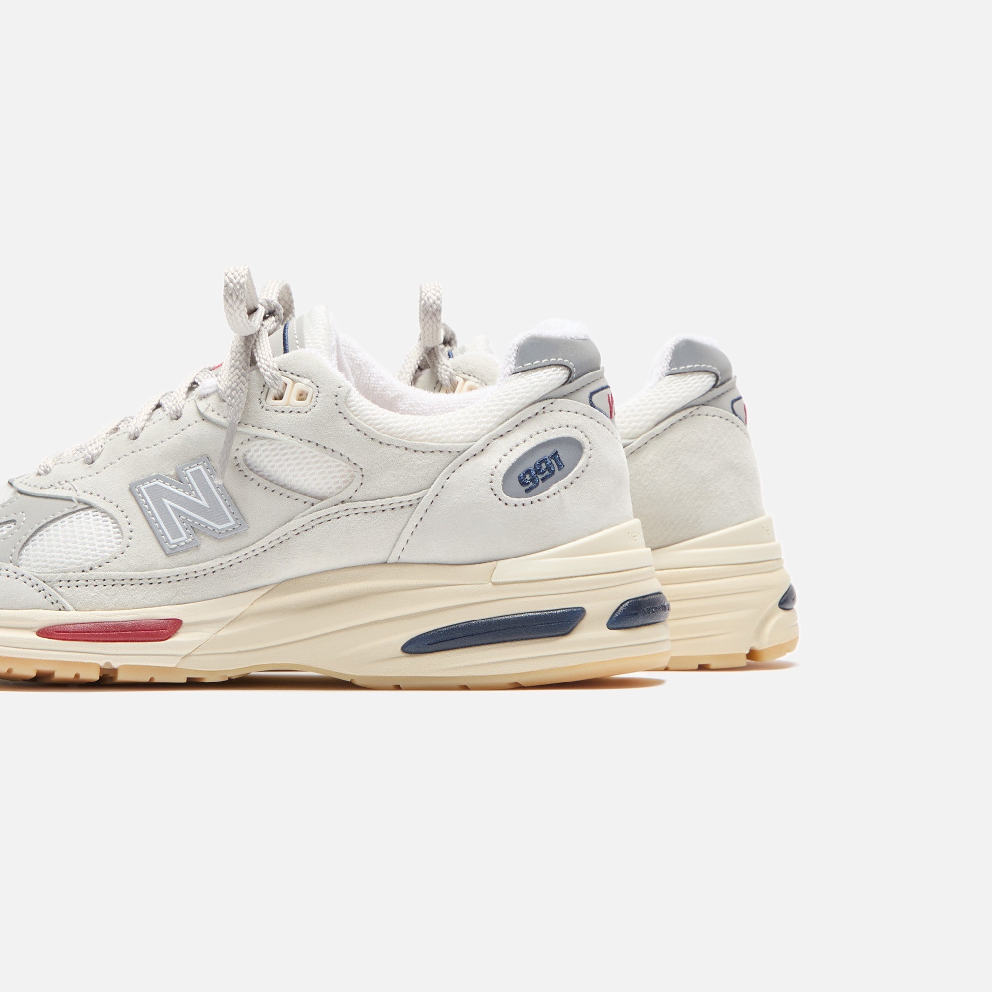 New Balance MADE in UK 991v2 - Off White – Kith Canada