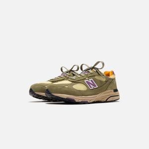 New Balance Made in USA 993 - Olive Leaf / Maize