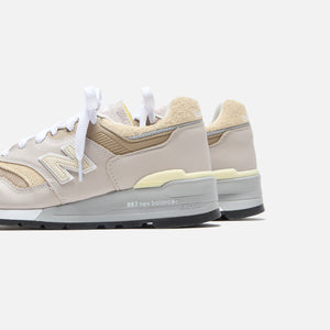 New Balance Made in USA 997 - Moonrock / Driftwood