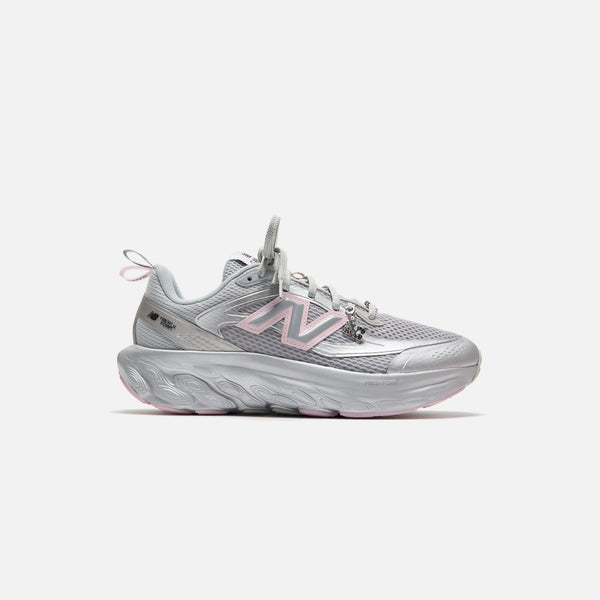 24AW◆GANNI◆New Balance FFT トレーナー スニーカー シルバー 国内11月29日発売予定】 ガニー × ニューバランス フレッシュ