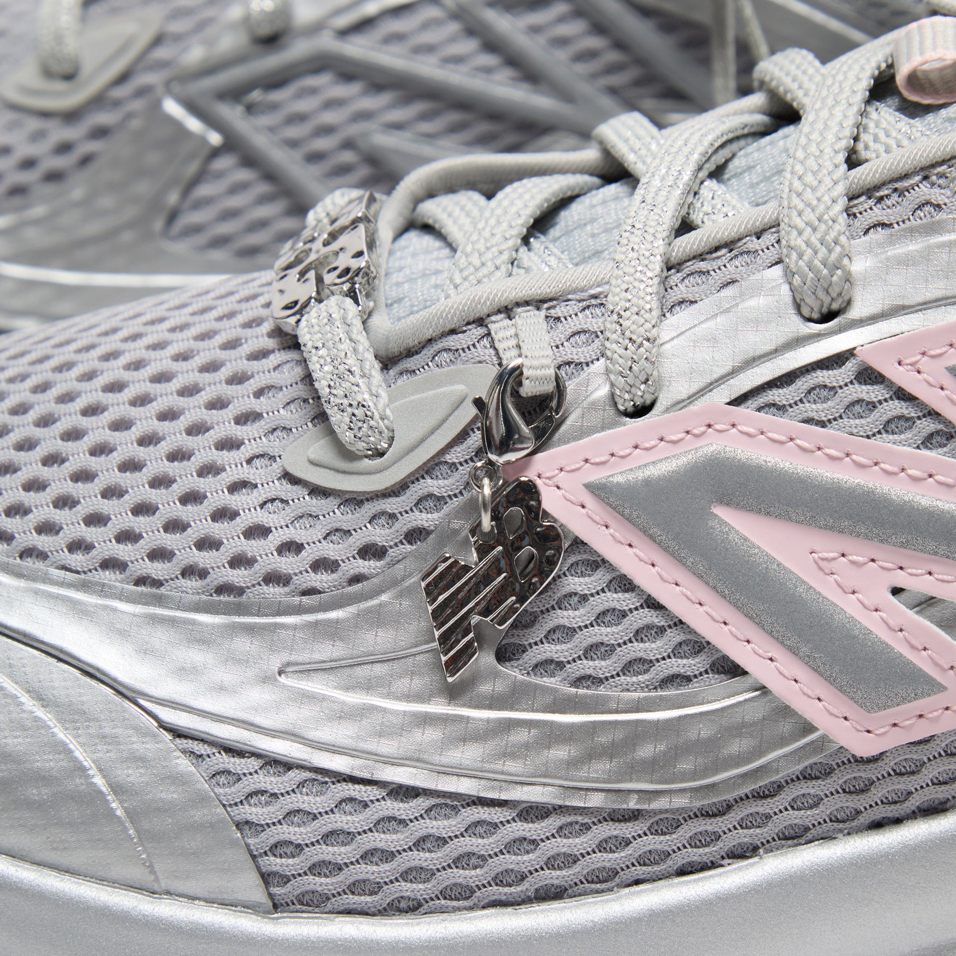 New Balance x GANNI Fresh Foam Trainer - Grey / Pink