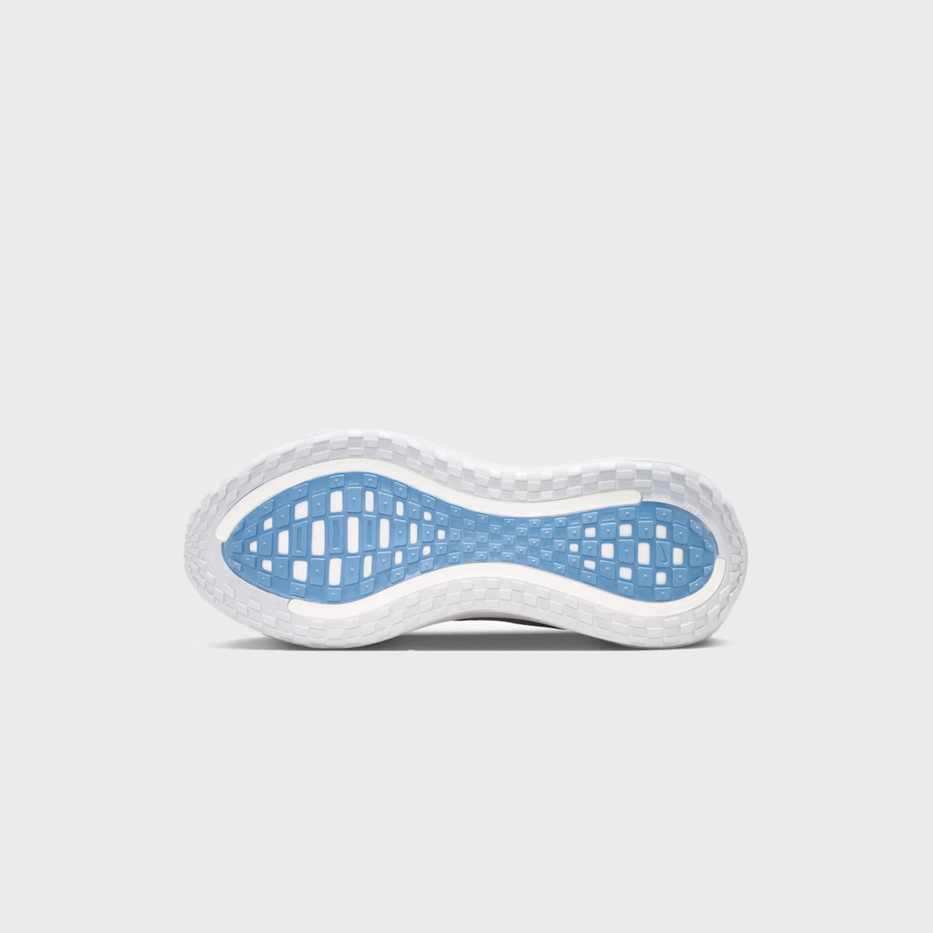 Nike Vomero Plus - Off-White / Grey Fog / Thunderstorm / Obsidian