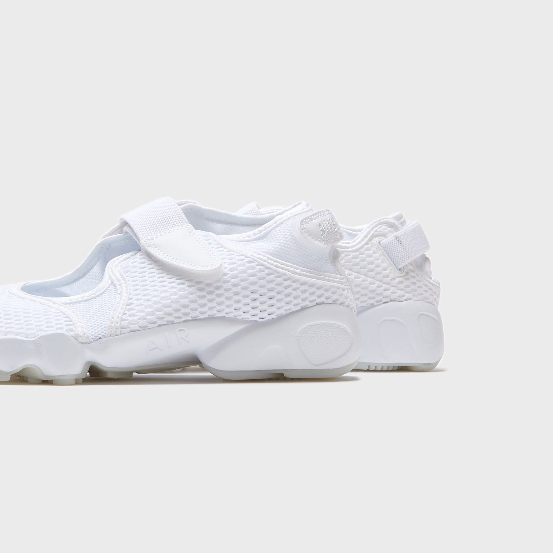 Nike WMNS Air Rift Breathe - White / Pure Platinum