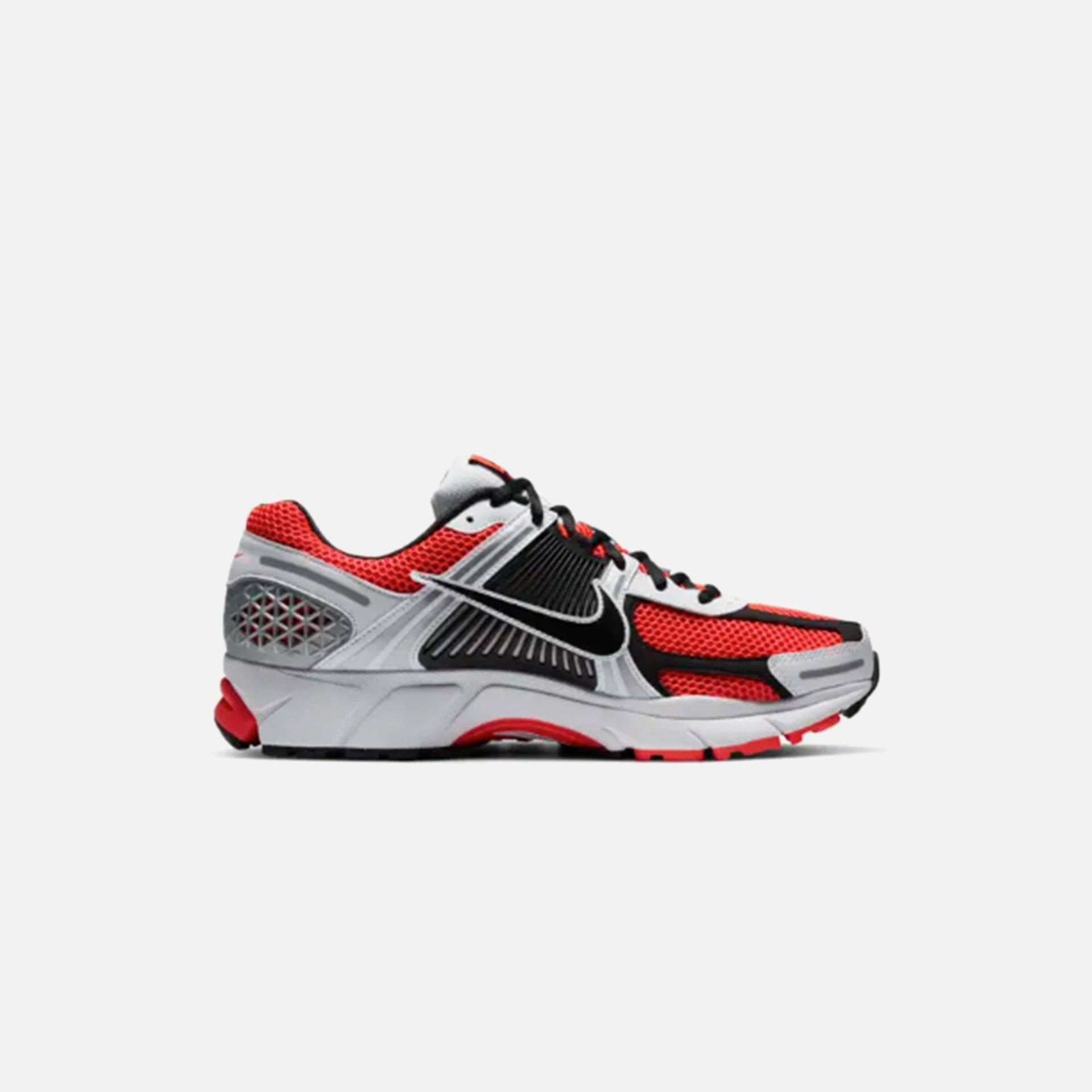 Nike Zoom Vomero 5 SE - Bright Crimson / Black / Glacier Ice / Metallic Silver