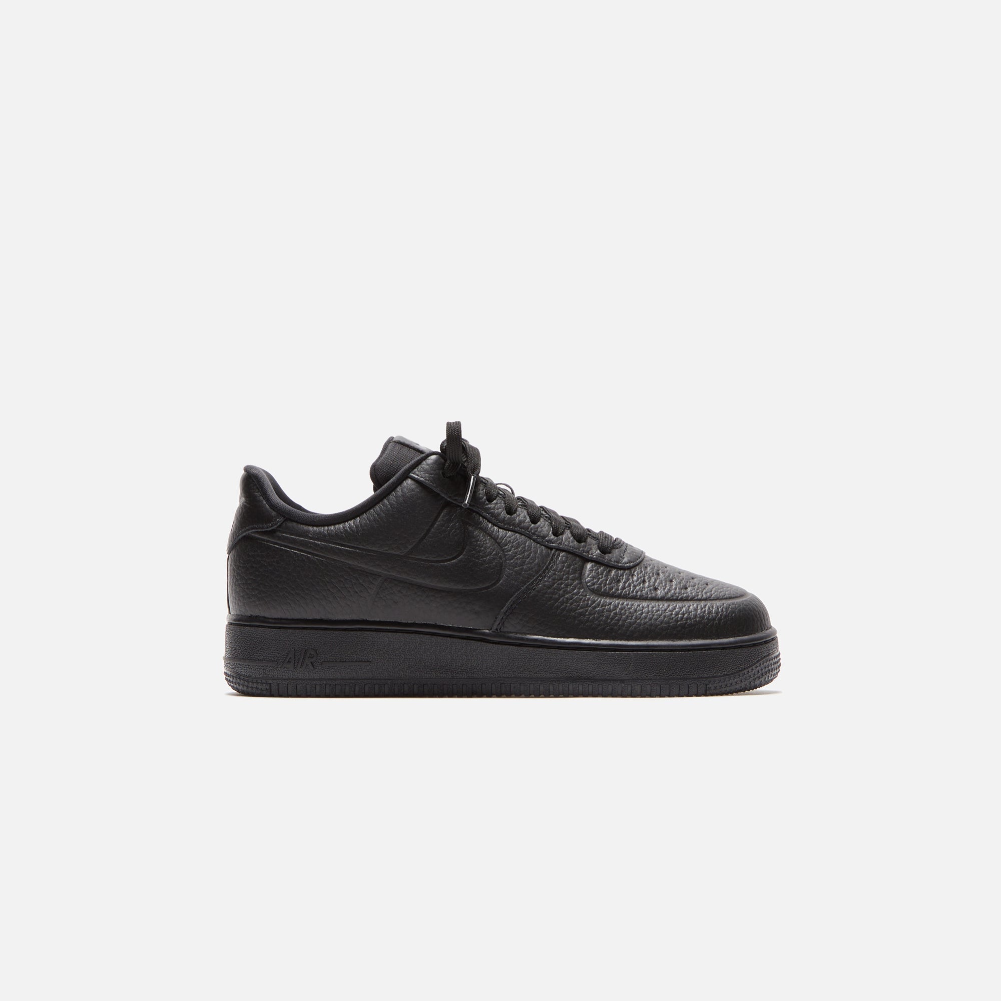 Air force 1 store premium black white